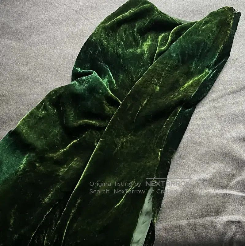 Max Mara MaxMara Green Silk Midi Skirt . Size 23" - 1 Thumbnail