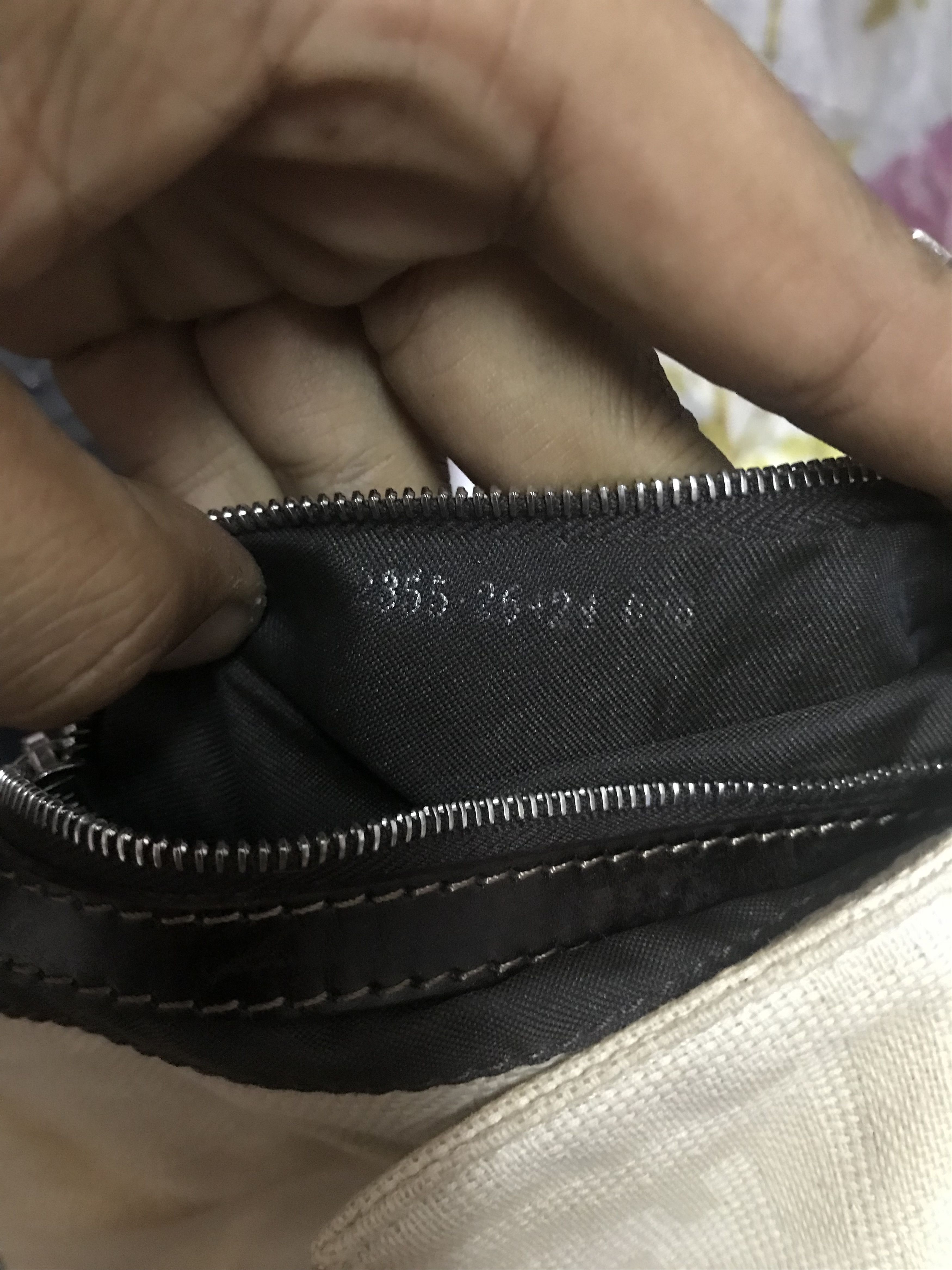 Fendi Authentic Fendi Monogram Mambgueta Size ONE SIZE - 4 Thumbnail