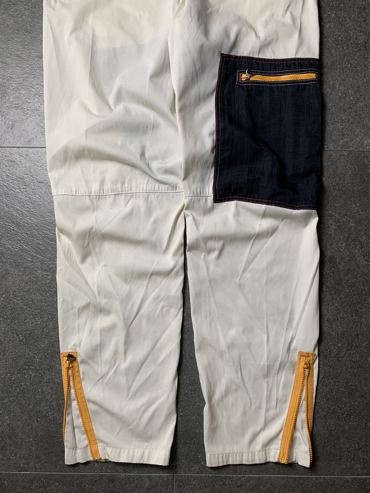Marithe + Francois Girbaud 2000s Marithe Francois Girbaud Technical Cargo Pants Size US 35 - 3 Thumbnail