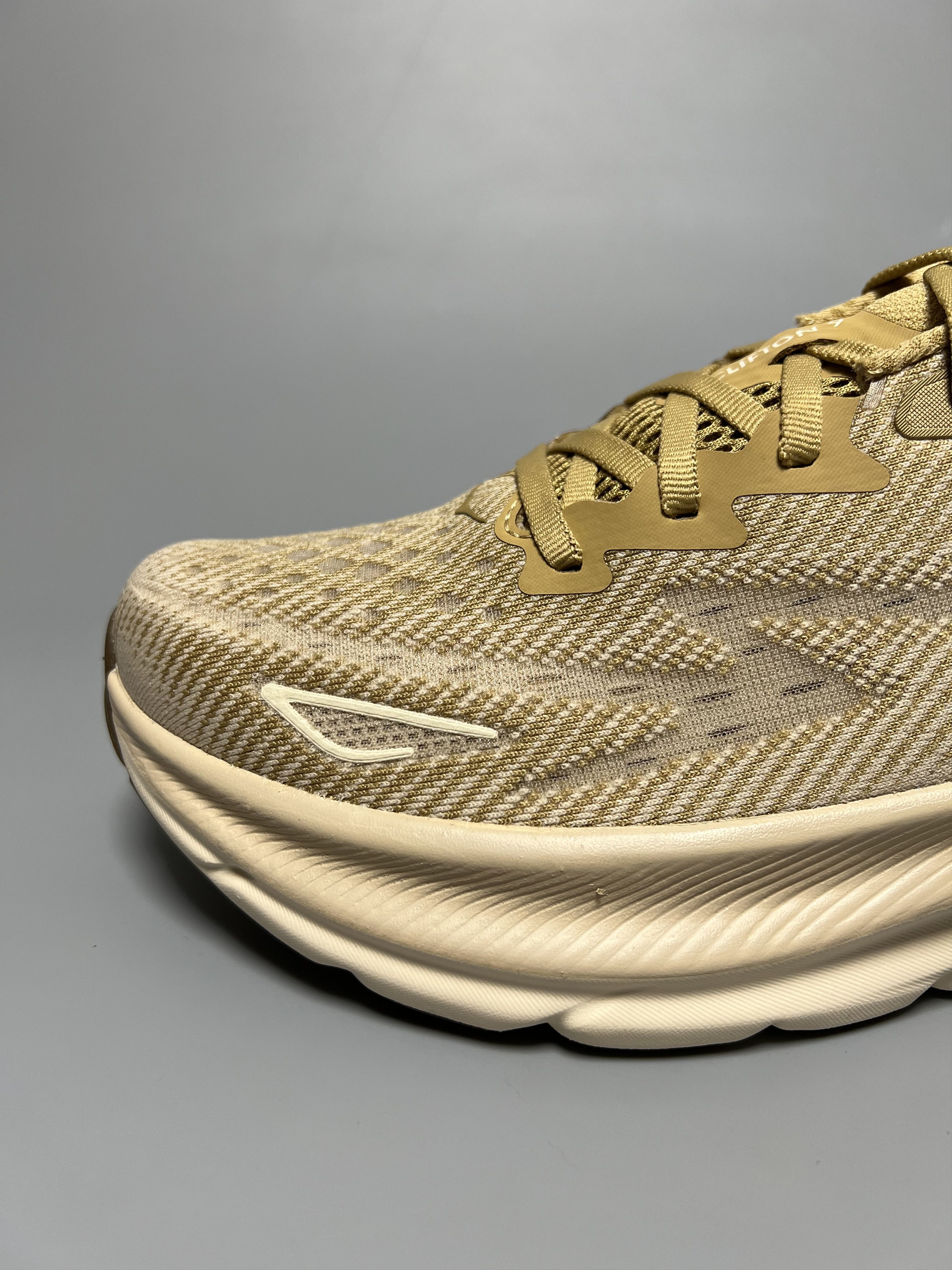 Hoka 9D Hoka One One Clifton 9 Running Shoes Walking Gym Size US 9 / EU 42 - 8 Thumbnail