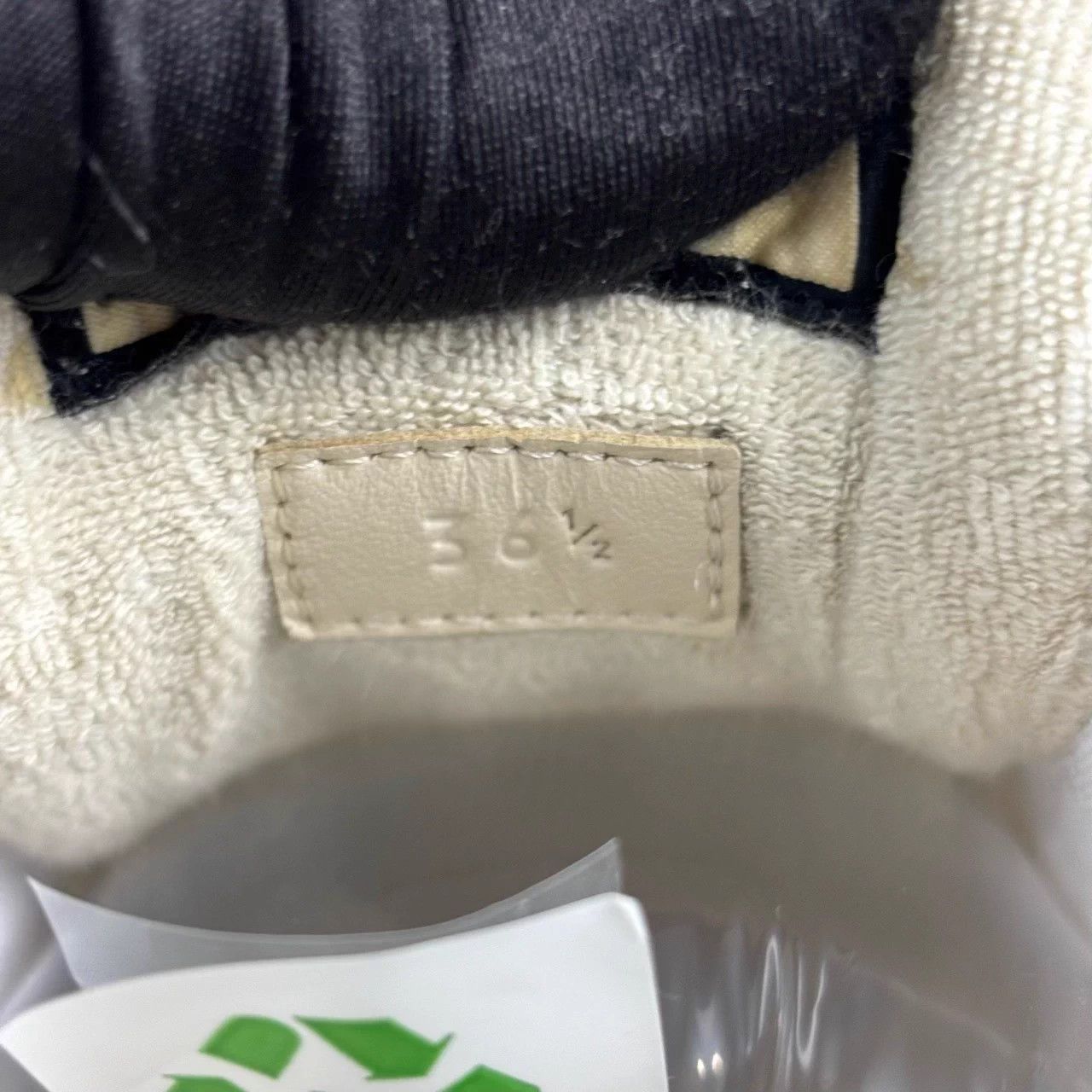 Gucci GUCCI Cream Stripe Sneakers 36.5 95 New Size US 5.5 / IT 35.5 - 4 Thumbnail