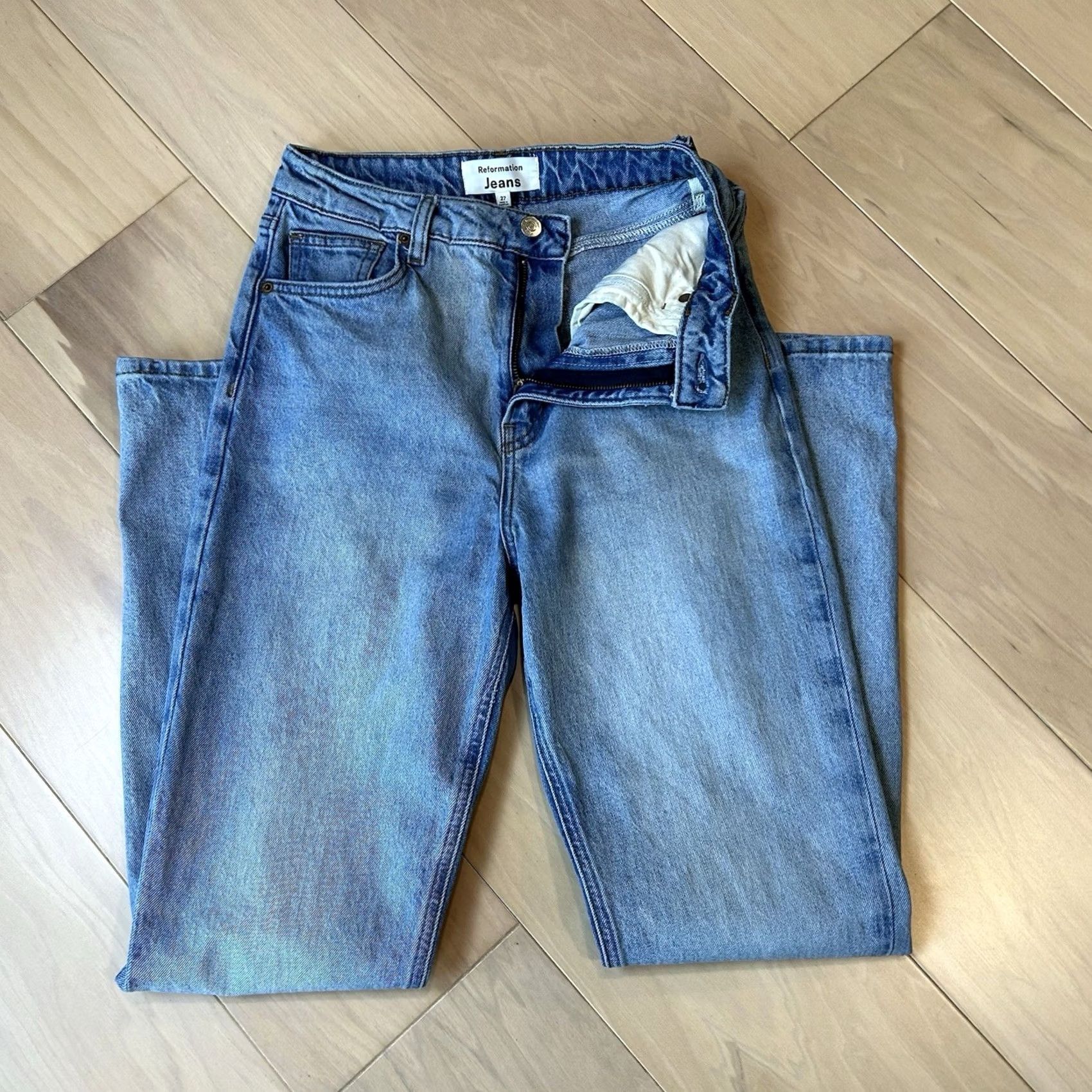 Reformation VINTAGE Reformation Liza Ultra High Rise Slim Straight Jeans Malta Women’s 27 Blue Denim 90s Bohemian City 5-Pocket Mens? Size 27" / US 4 / IT 40 - 4 Thumbnail