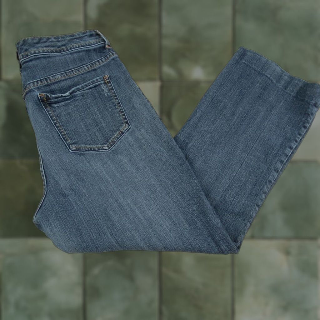 Vintage Chicos Womens Cropped Jeans 6 Medium Wash Denim Size 28" / US 6 / IT 42 - 1 Thumbnail