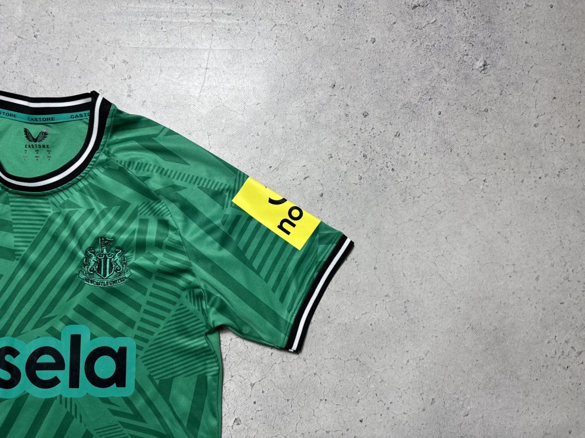 Castore Castore FC Newcastle United 2023/2024 Soccer Jersey Size US M / EU 48-50 / 2 - 3 Thumbnail
