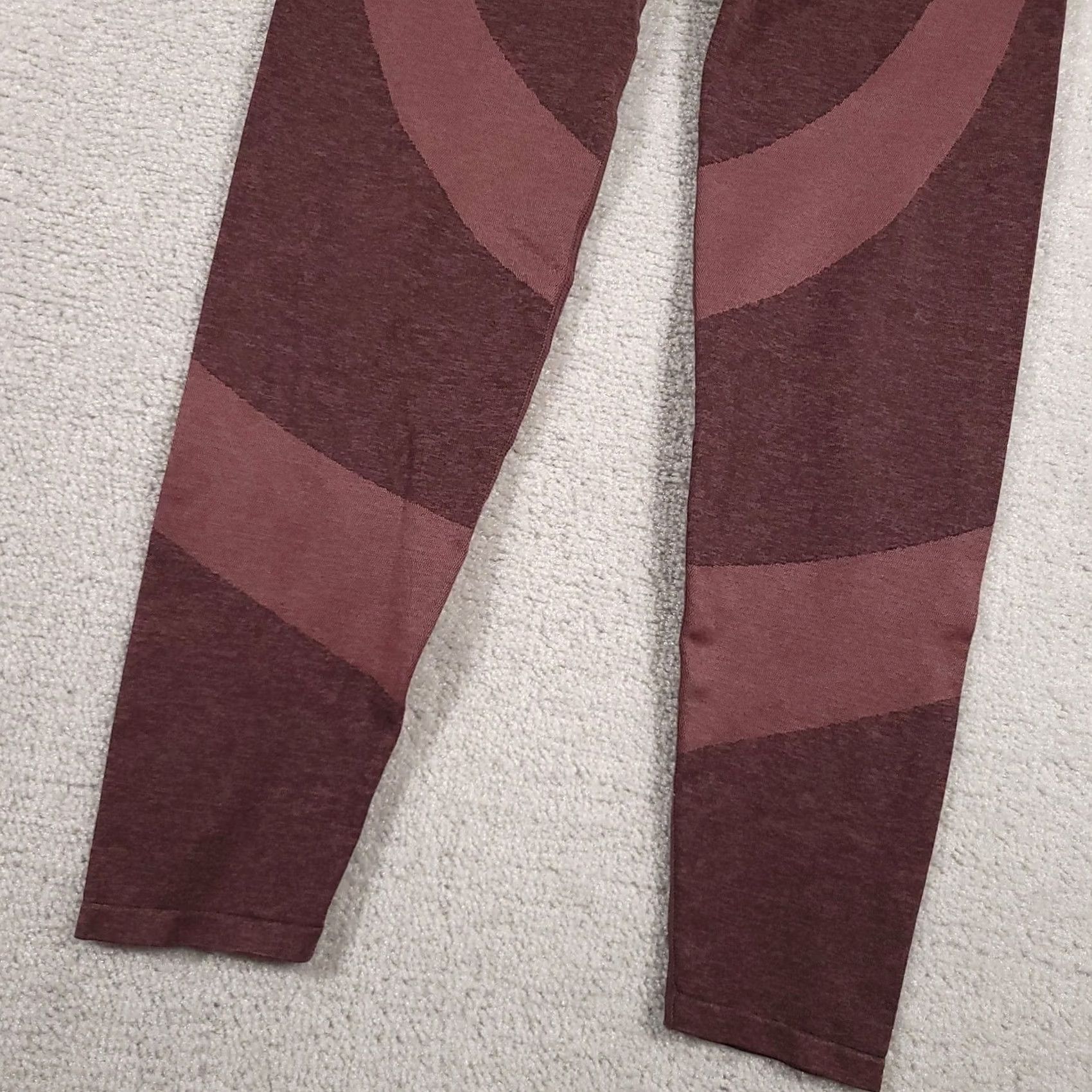 Pinko VINTAGE? No — Victoria's Secret PINK Leggings Womens Large Maroon Seamless High Rise Yoga Pant Size 36" / US 14 / IT 50 - 4 Thumbnail