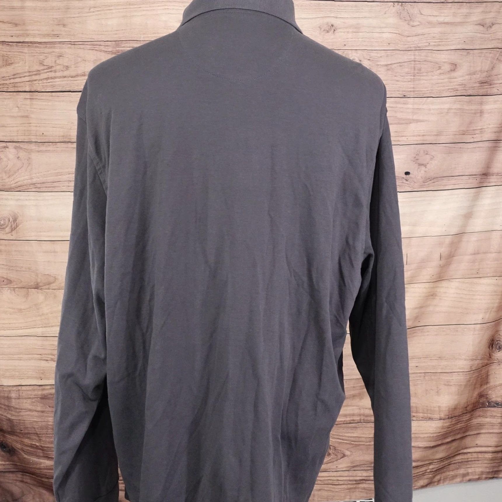 Roundtree & Yorke VINTAGE? No. Roundtree & Yorke Shirt Men XL Gray Long Sleeve Polo Silky Finish Cotton Casual Mens XL Gray Polo Size US XL / EU 56 / 4 - 6 Thumbnail