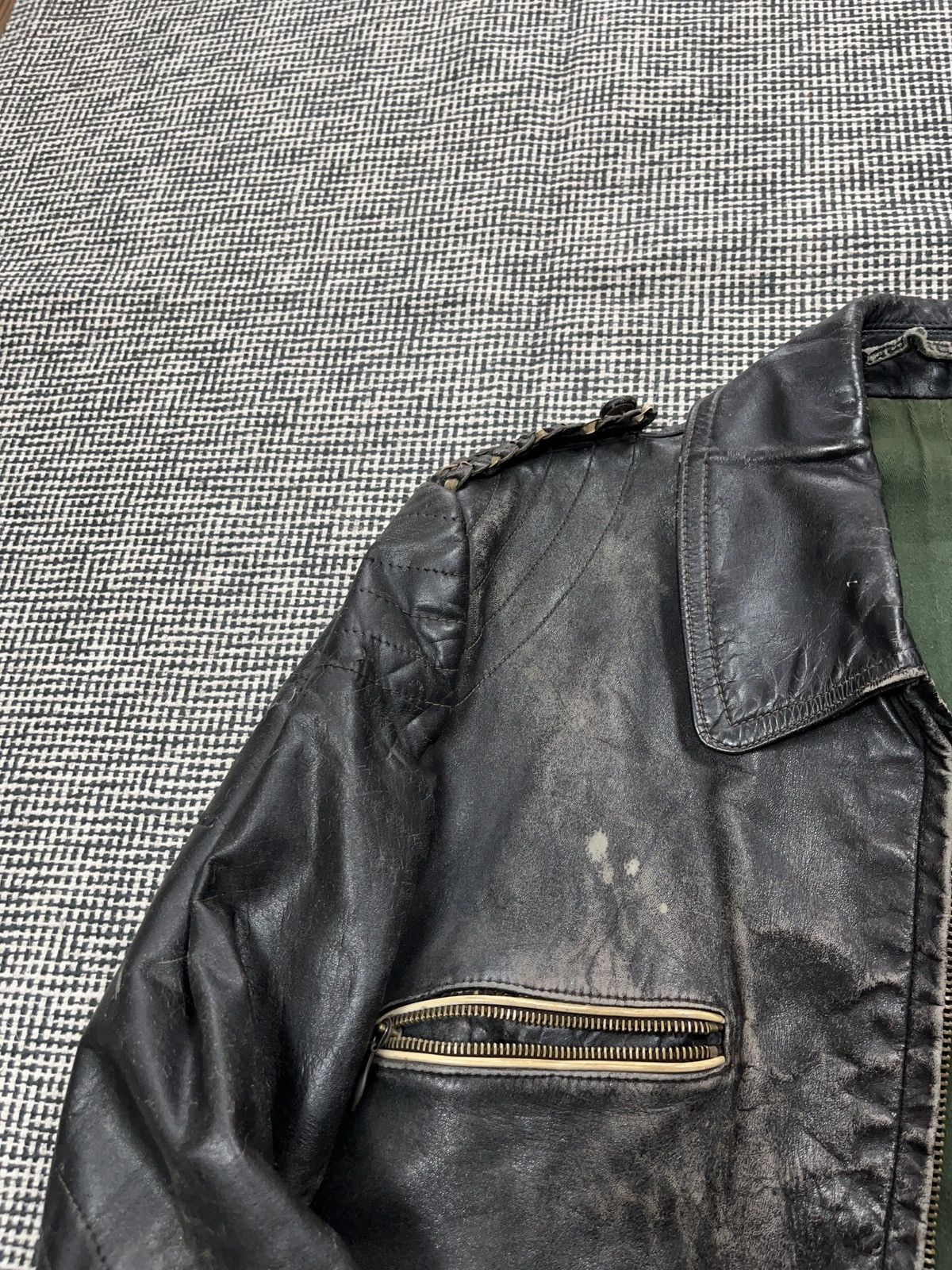 Genuine Leather 40s/50s Germany WW2 Luftwaffe motorcycle leather jacket Size US M / EU 48-50 / 2 - 14 Thumbnail