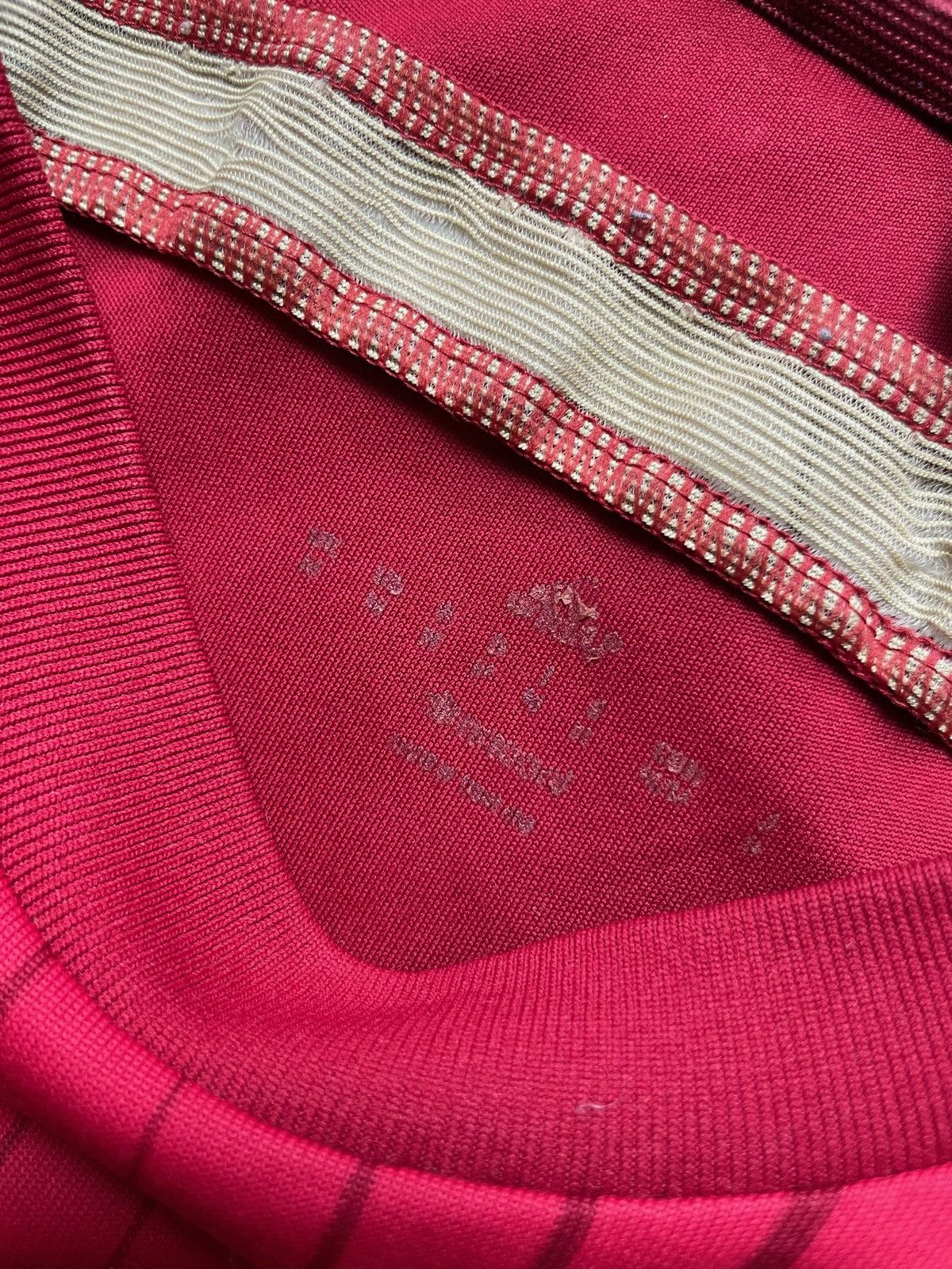 Adidas × Vintage Vintage adidas Spain size M soccer jersey red Size US M / EU 48-50 / 2 - 4 Thumbnail