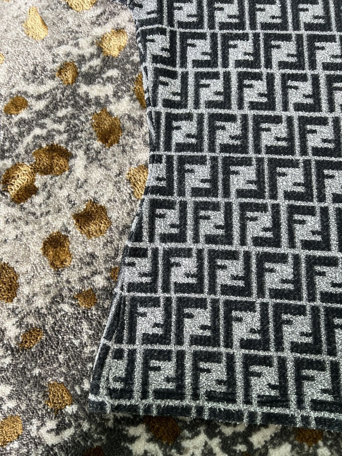 Fendi × Vintage Vintage Fendi Monogram t-shirt Size S / US 4 / IT 40 - 8 Thumbnail