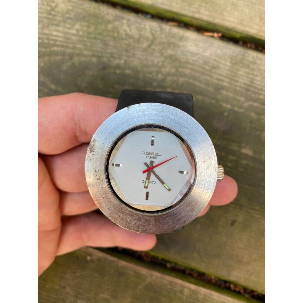 Diesel Vintage Diesel Time Quartz Watch - White Dial Silver Bezel Size ONE SIZE - 4 Thumbnail