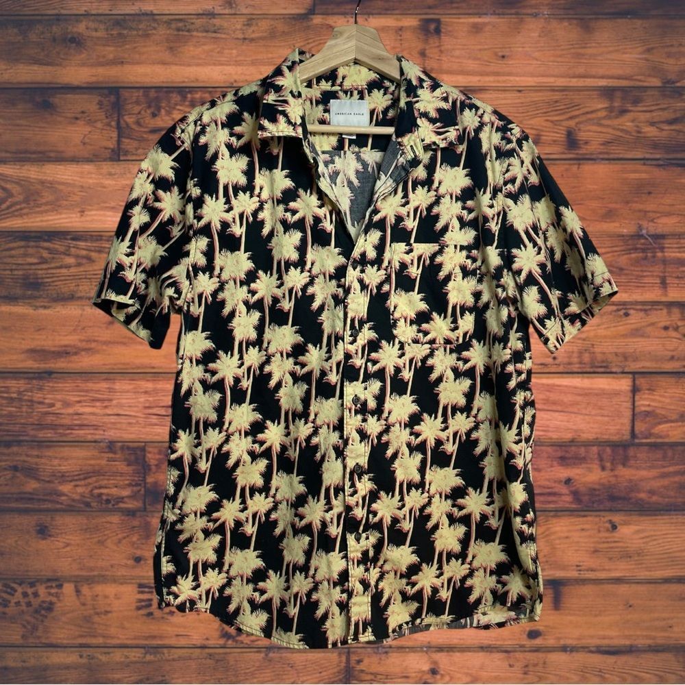 American Eagle Outfitters American Eagle Yellow Palm Tree Button Front Shirt Large Size US L / EU 52-54 / 3 - 1 Thumbnail