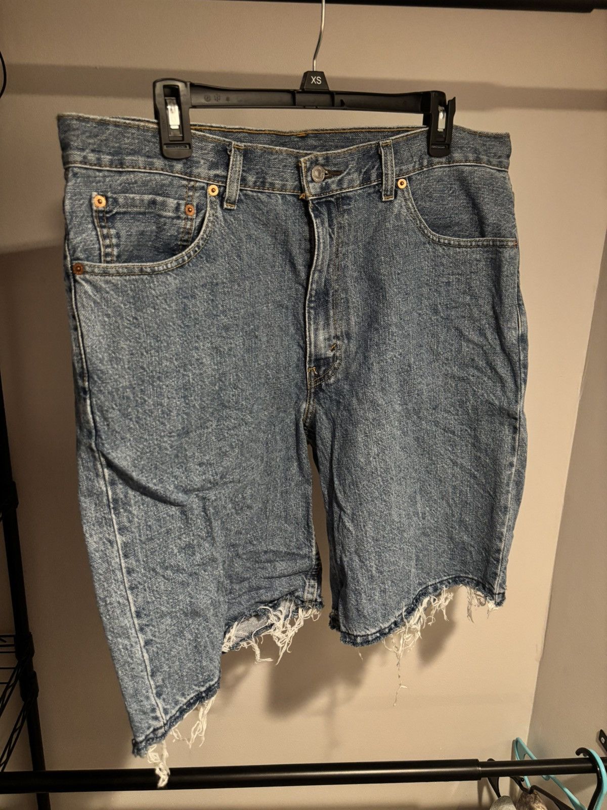 Levi's Levi distressed jorts Size US 36 / EU 52 - 3 Thumbnail