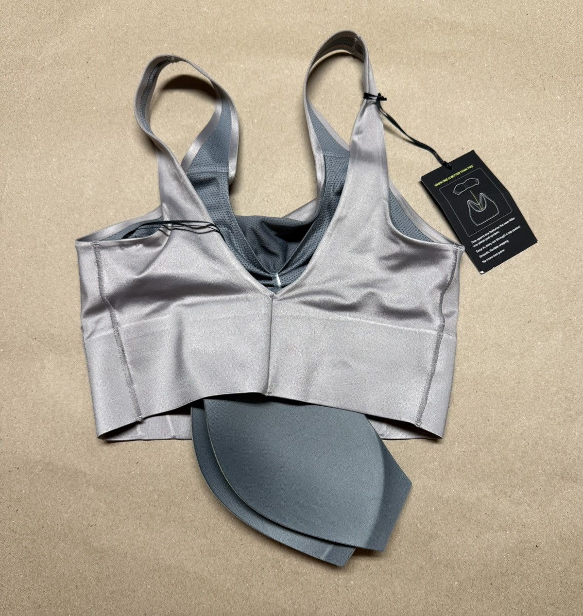 Nike Nike Women’s Gray Sports Bra Padded Training sz Small NEW! Size ONE SIZE - 2 Thumbnail