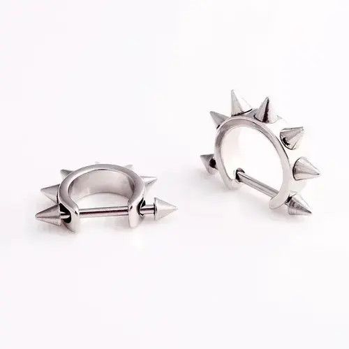 VIBE D-shaped Spike Rivet Earring Stainless Steel Size ONE SIZE - 1 Thumbnail