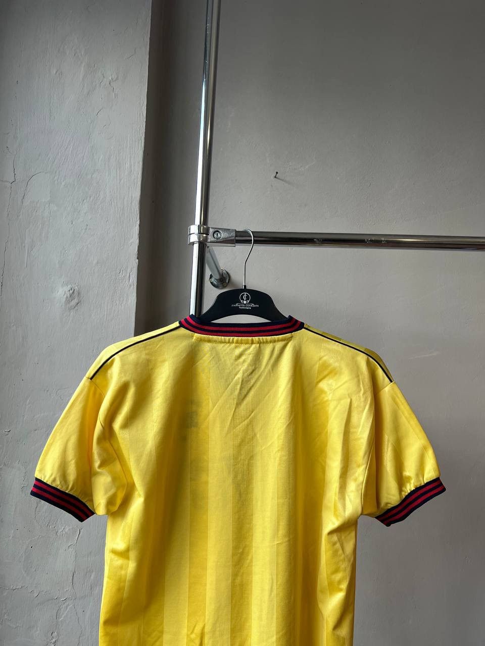 Vintage 1985 ARSENAL FC REMAKE SCORE DRAWSOCCER FOOTBALL JERSEY SZ M Size US M / EU 48-50 / 2 - 13 Thumbnail