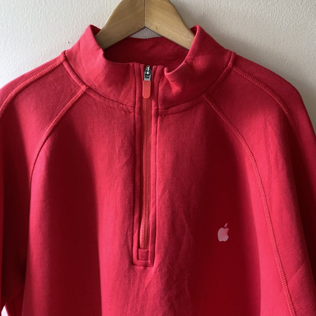 Apple Apple Red Quarter-Zip Staff Sweatshirt Size US M / EU 48-50 / 2 - 3 Thumbnail