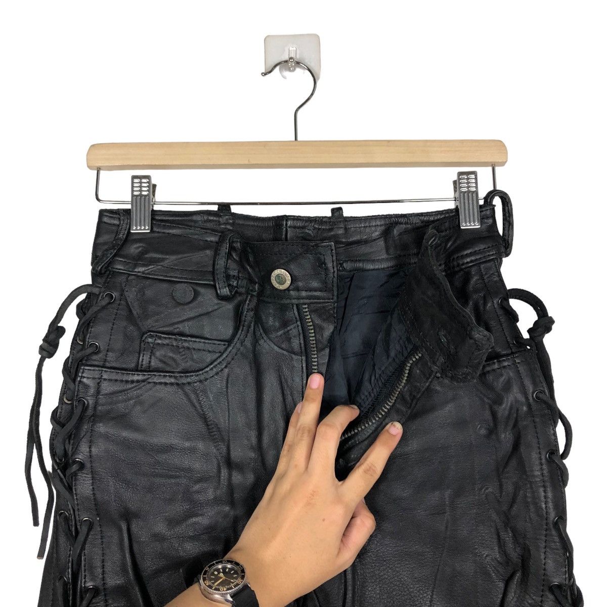 Genuine Leather Rare Bondage Riot Riot Genuine Leather Pants Easy Rider Usa Size US 28 / EU 44 - 9 Thumbnail