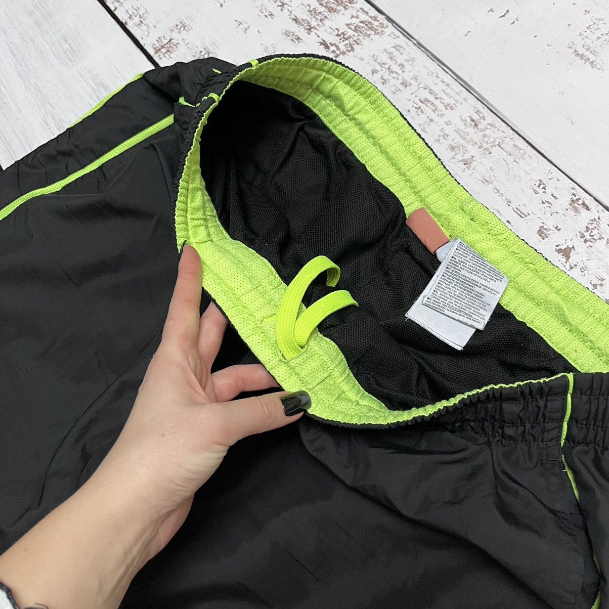 Nike × Vintage Nike Vintage Track Pants Nylon Y2K Drill Streetwear Swoosh Size US 36 / EU 52 - 9 Thumbnail