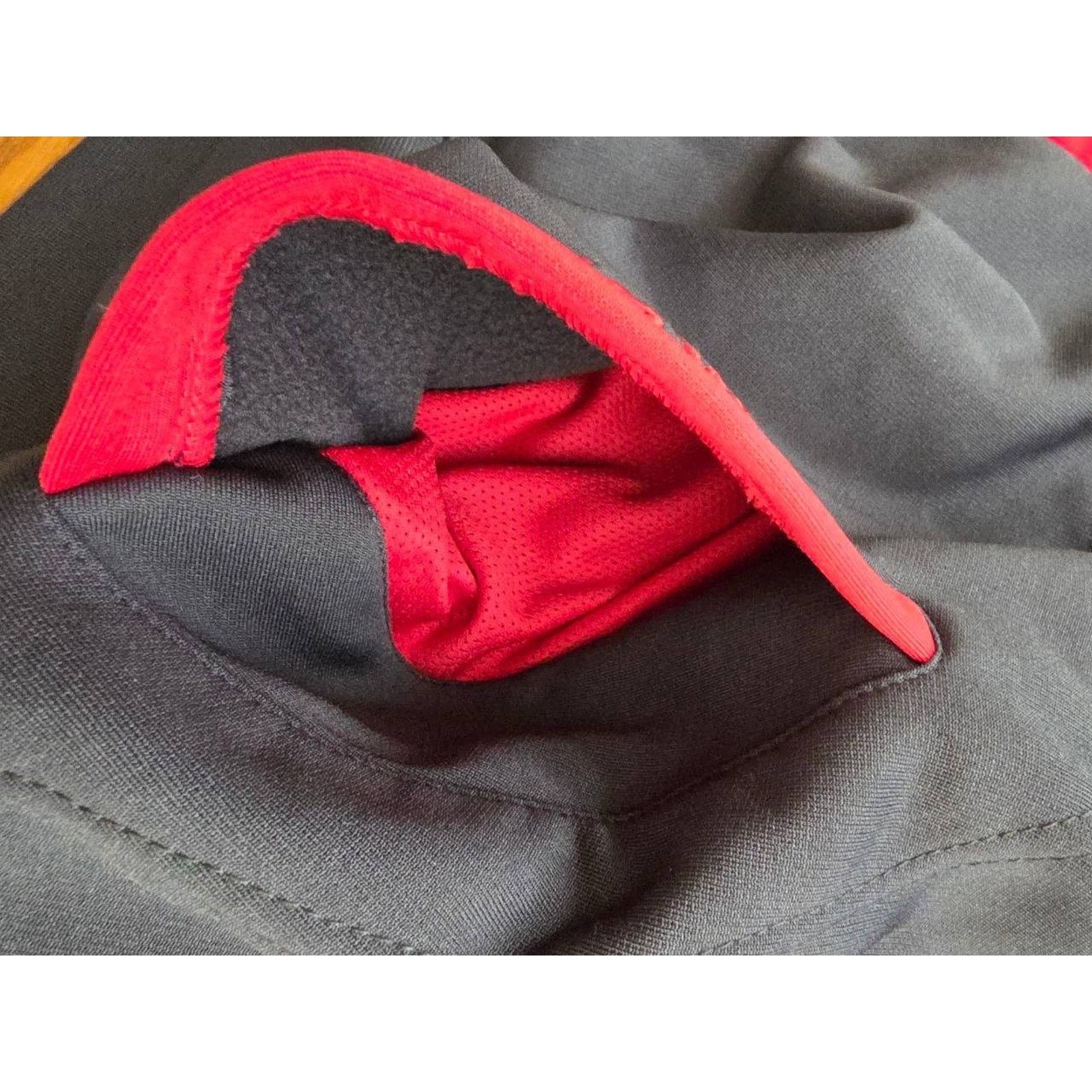 & Other Stories X-Grain "Pullover Hoodie Red/Black XL A001614 Size US XL / EU 56 / 4 - 6 Thumbnail