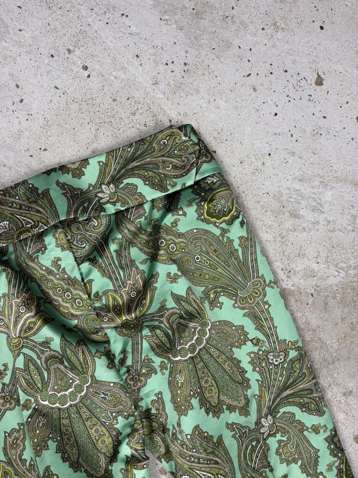 Dolce & Gabbana SS2000 Dolce & Gabbana Paisley Print Silk Set Pants + Shirt Size 30" / US 8 / IT 44 - 19 Thumbnail