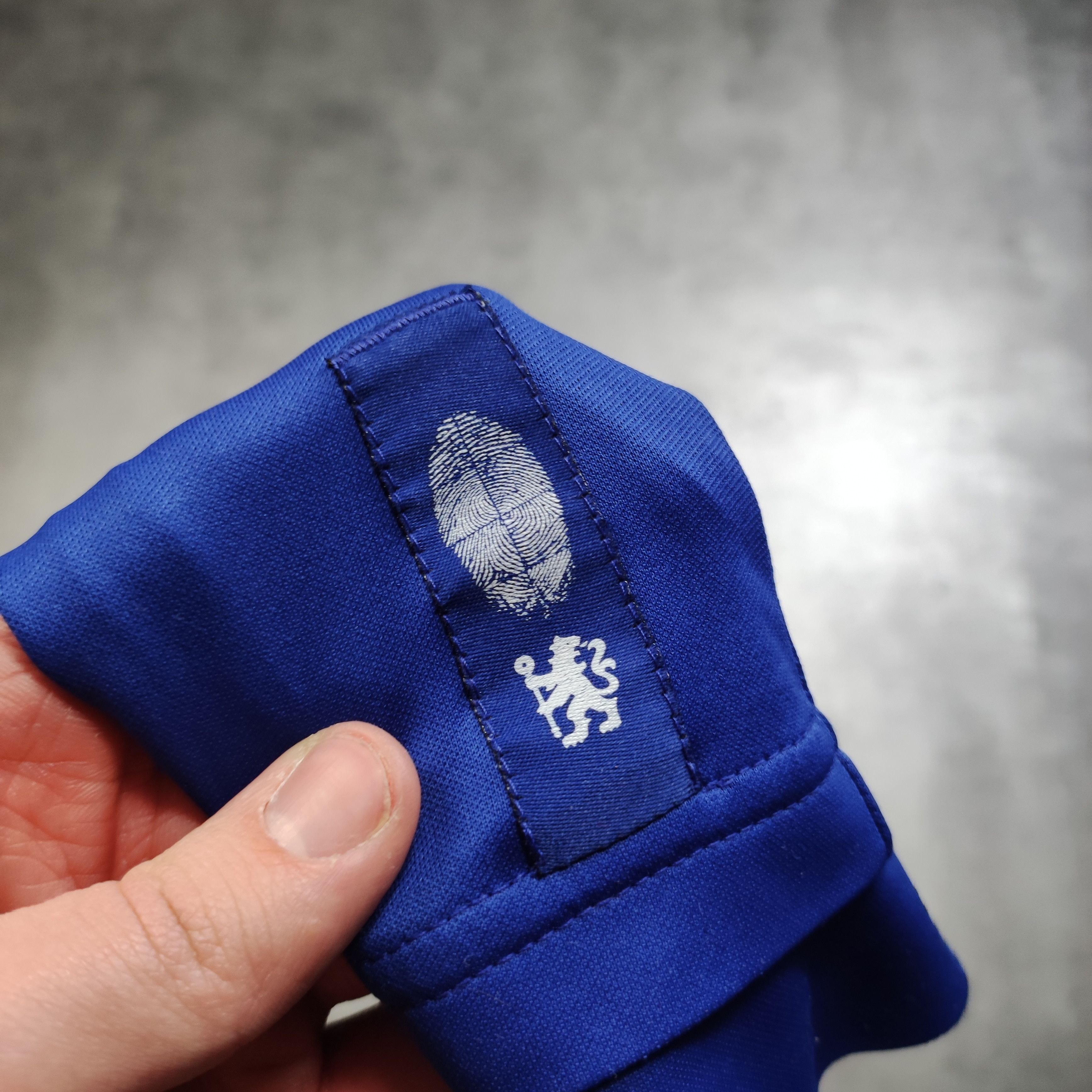 Chelsea Soccer × Vintage RARE Chelsea London x Adidas Home 2015 Football Jersey Size US M / EU 48-50 / 2 - 6 Thumbnail