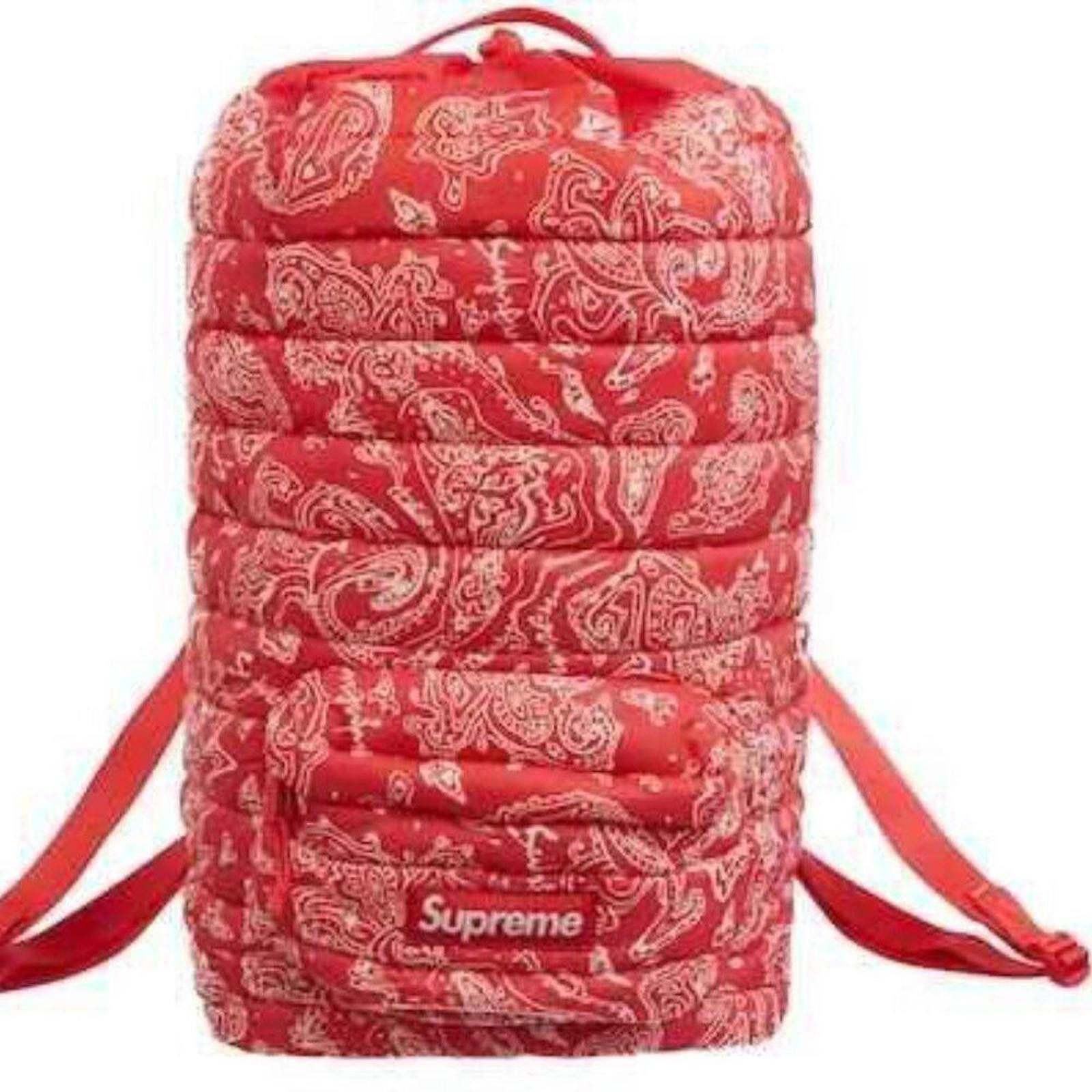 美品 Supreme Puffer Side Bag Red Paisley Supreme Red Paisley Puffer Side Bag | Mercari