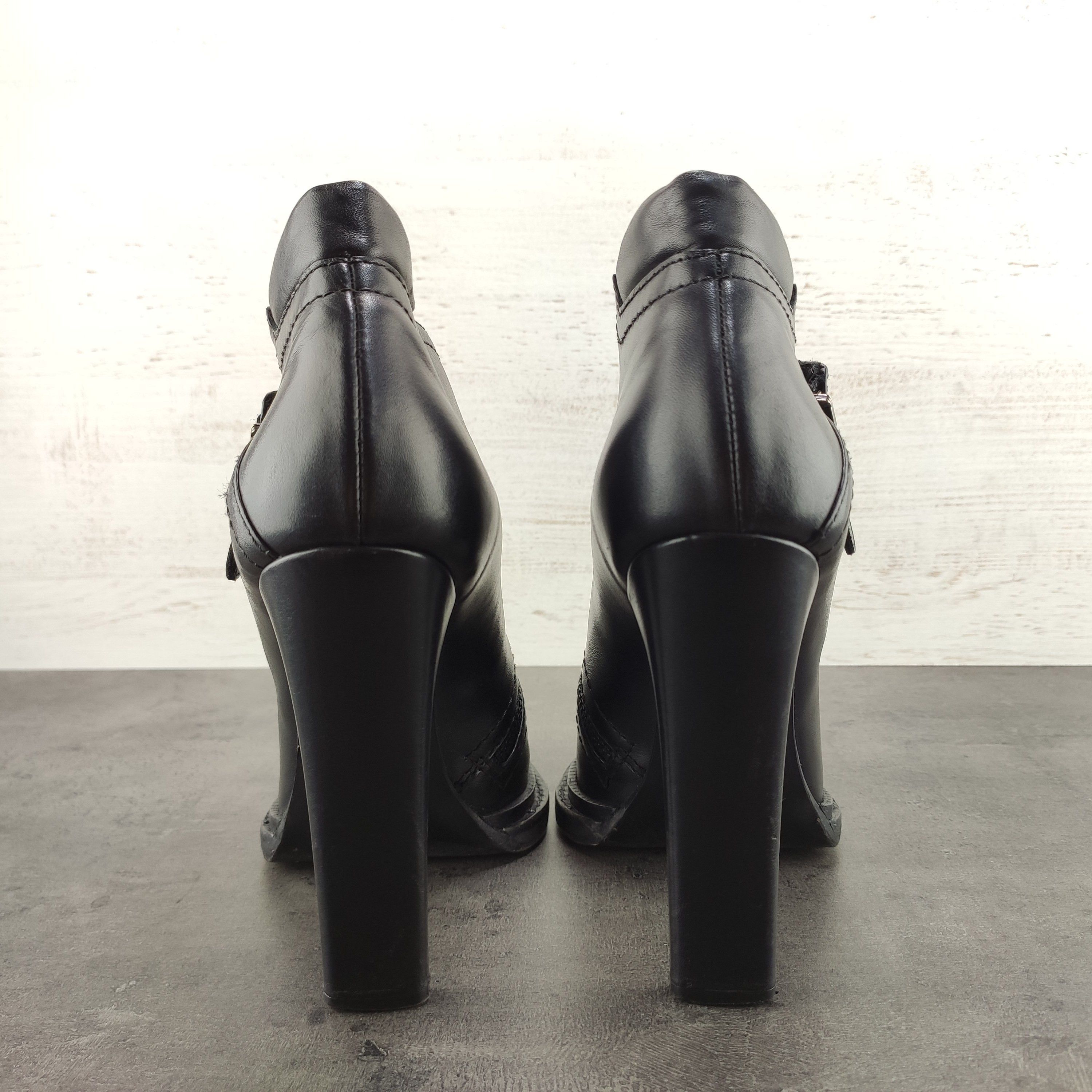 Alexander McQueen Alexander McQueen Black Leather Boots Sz 38 Size US 8 / IT 38 - 5 Thumbnail