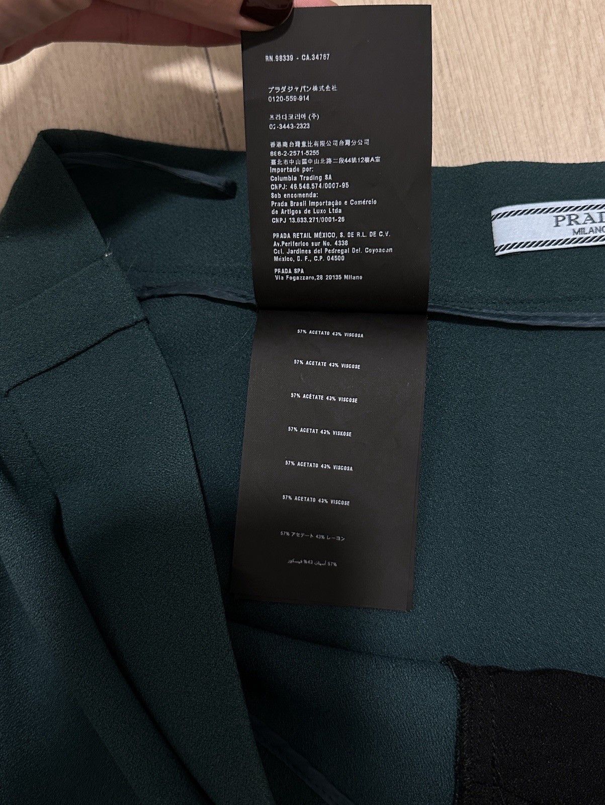 Prada DDP Prada 2013 Asymmetric Color Block Acetate Viscose Skirt Size 27" / US 4 / IT 40 - 13 Thumbnail