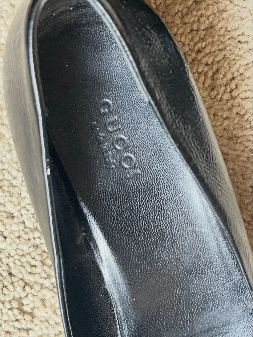 Gucci Gucci Black Patent Leather Block Heel Pumps G Gold Buckle 37 Size US 7 / IT 37 - 6 Thumbnail