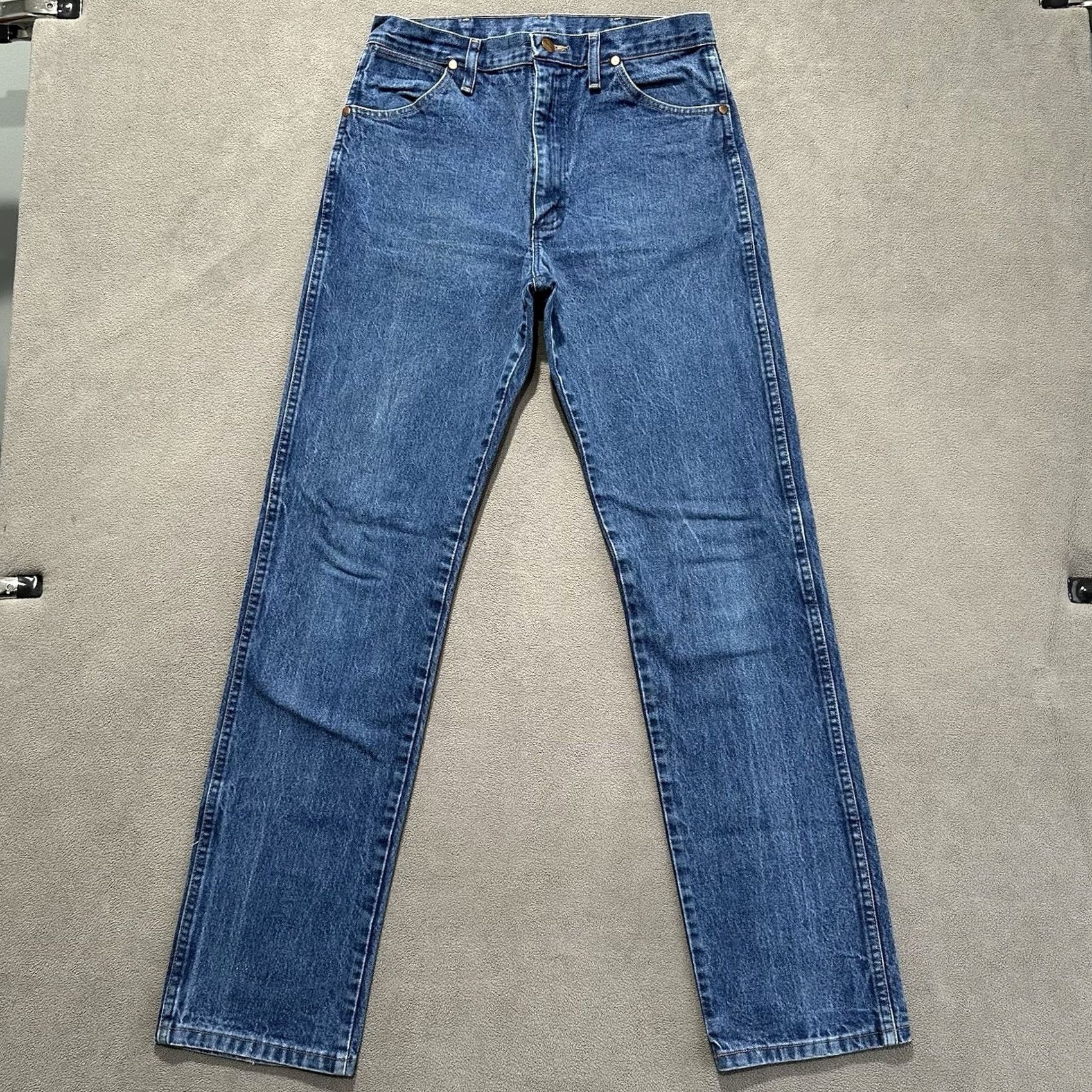 Wrangler Wrangler Jeans Mens 32x36 Blue Denim Cowboy Cut 13MWZ Western Straight Jeans Mens Regular 5-Pocket Blue Cowboy Logo Mens Size US 32 / EU 48 - 2 Thumbnail