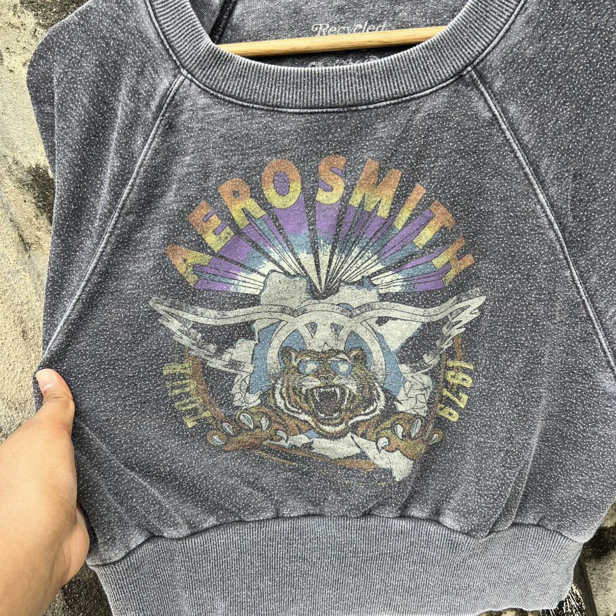 Band Tees “AEROSMITH” TOUR 1979 PRINT CROPTOP STYLE Size L / US 10 / IT 46 - 3 Thumbnail