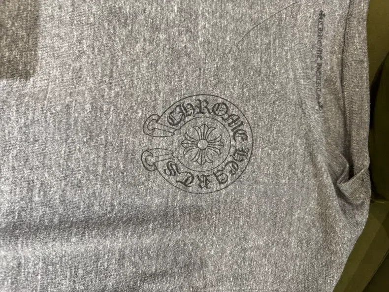 Chrome Hearts CHROME HEARTS Size XXL Grey long sleeve T-shirt Size US XXL / EU 58 / 5 - 6 Thumbnail