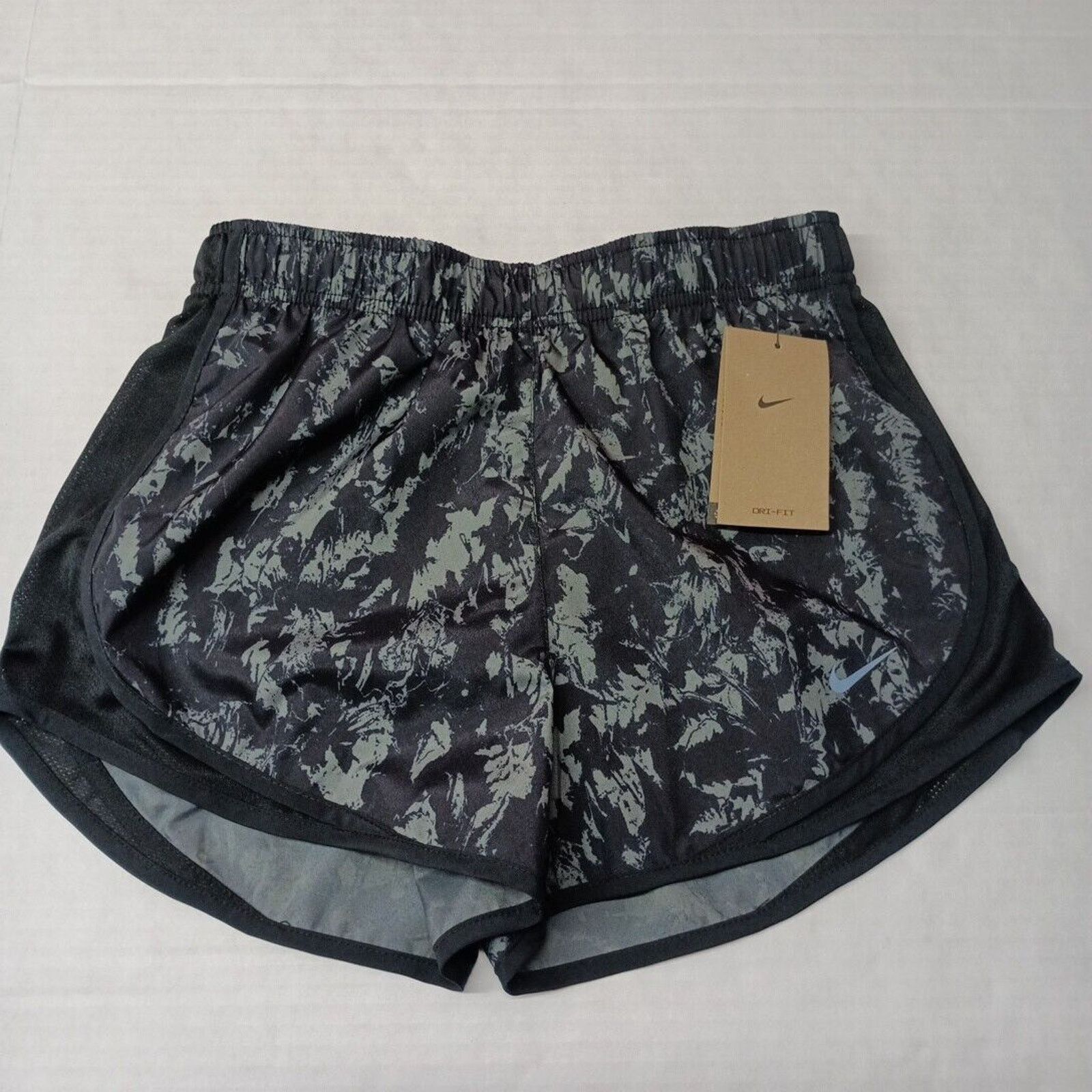 Nike Nike One Tempo Running Shorts Womens S Black Printed Dri-FIT Size 27" / US 4 / IT 40 - 1 Thumbnail