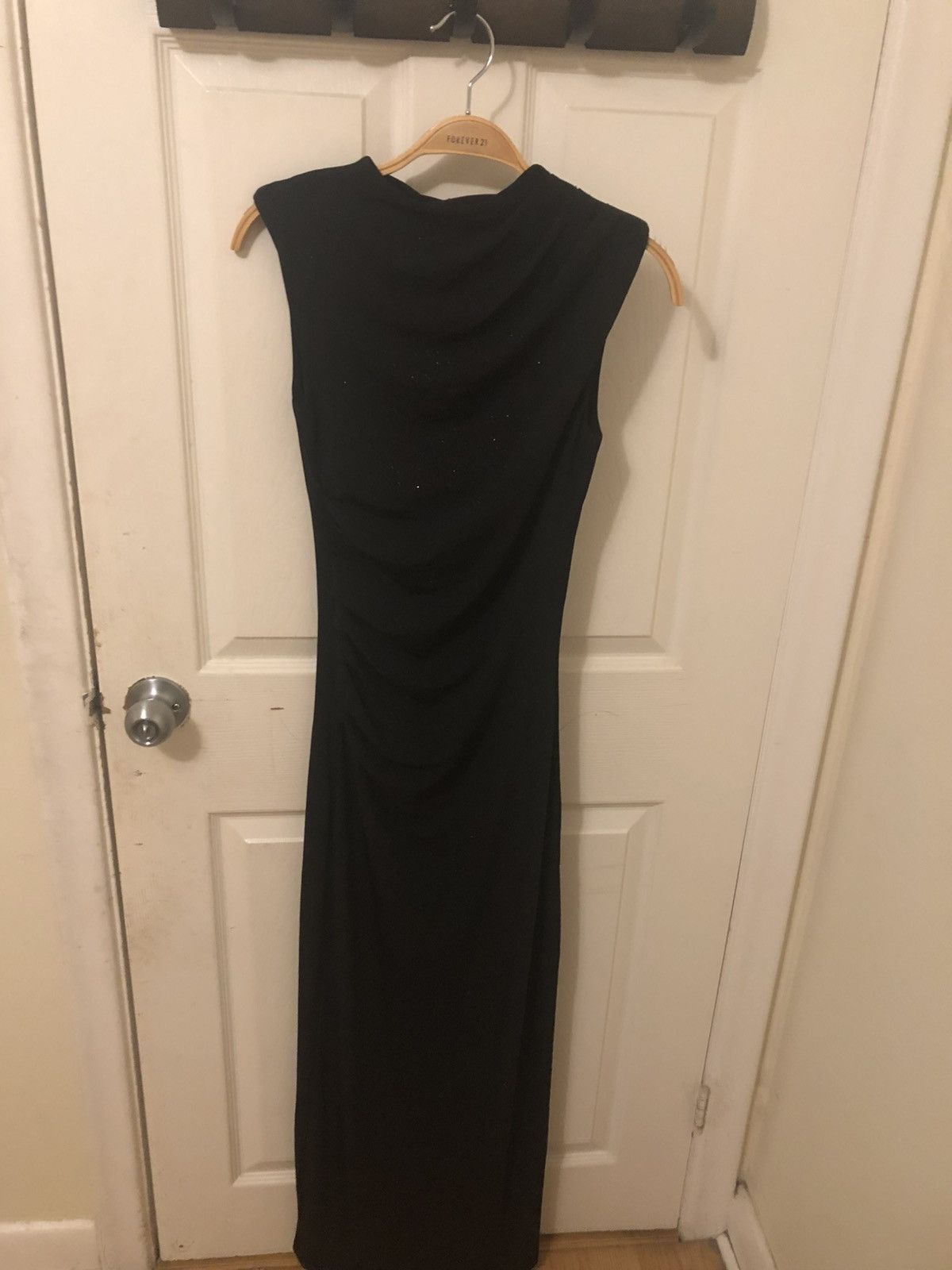 H&M Microfiber Maxi Dress Size S / US 4 / IT 40 - 1 Thumbnail