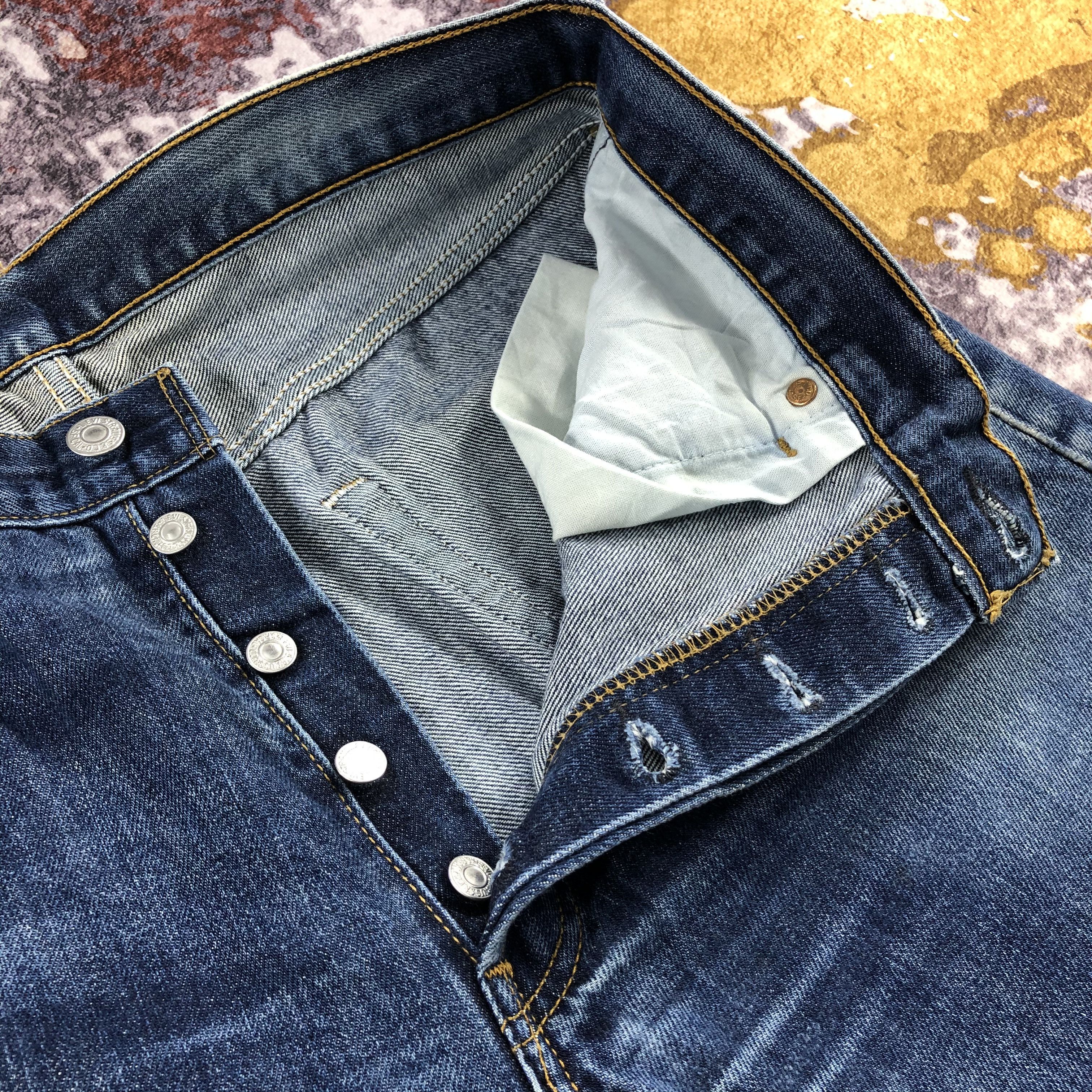 Levi's × Vintage Vintage 90s Blue Wash Levis 501 Jeans-JM2594 Size US 33 - 12 Thumbnail