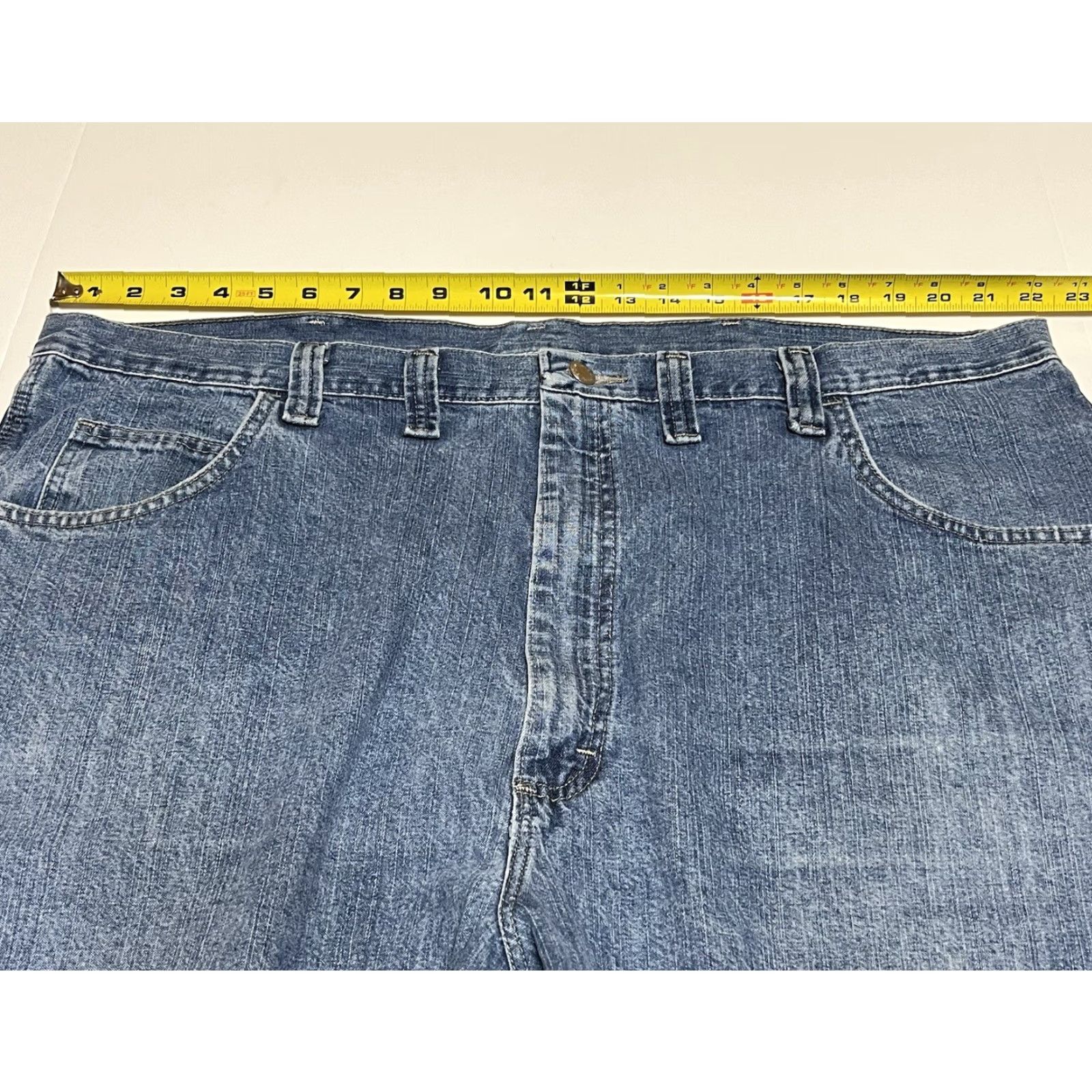 Wrangler VINTAGE Wrangler Carpenter Jean Shorts Men’s Size 44 Blue Distressed Denim Pockets Work Size US 44 / EU 60 - 3 Thumbnail