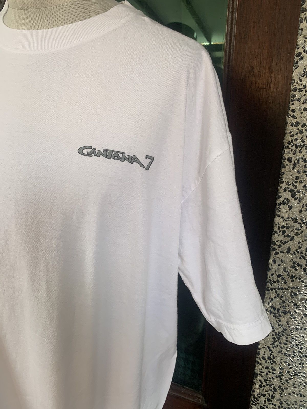 Vintage Vintage 90s Cantona 7 Football Player T shirt Size US XL / EU 56 / 4 - 5 Thumbnail