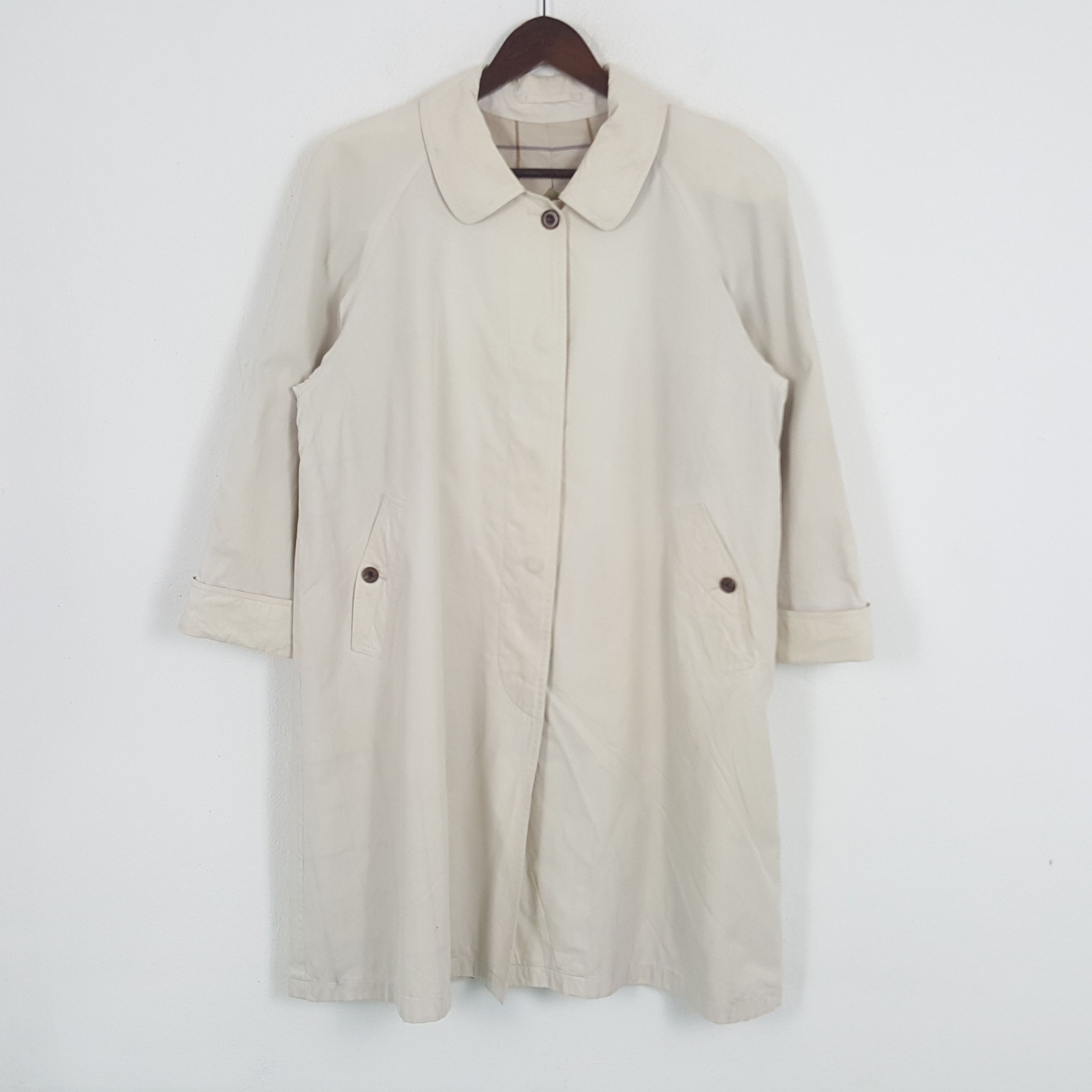 Burberry × Japanese Brand × Vintage Vintage Burberrys Custom Spell Out Logo Trench Cost Jacket Size L / US 10 / IT 46 - 3 Thumbnail