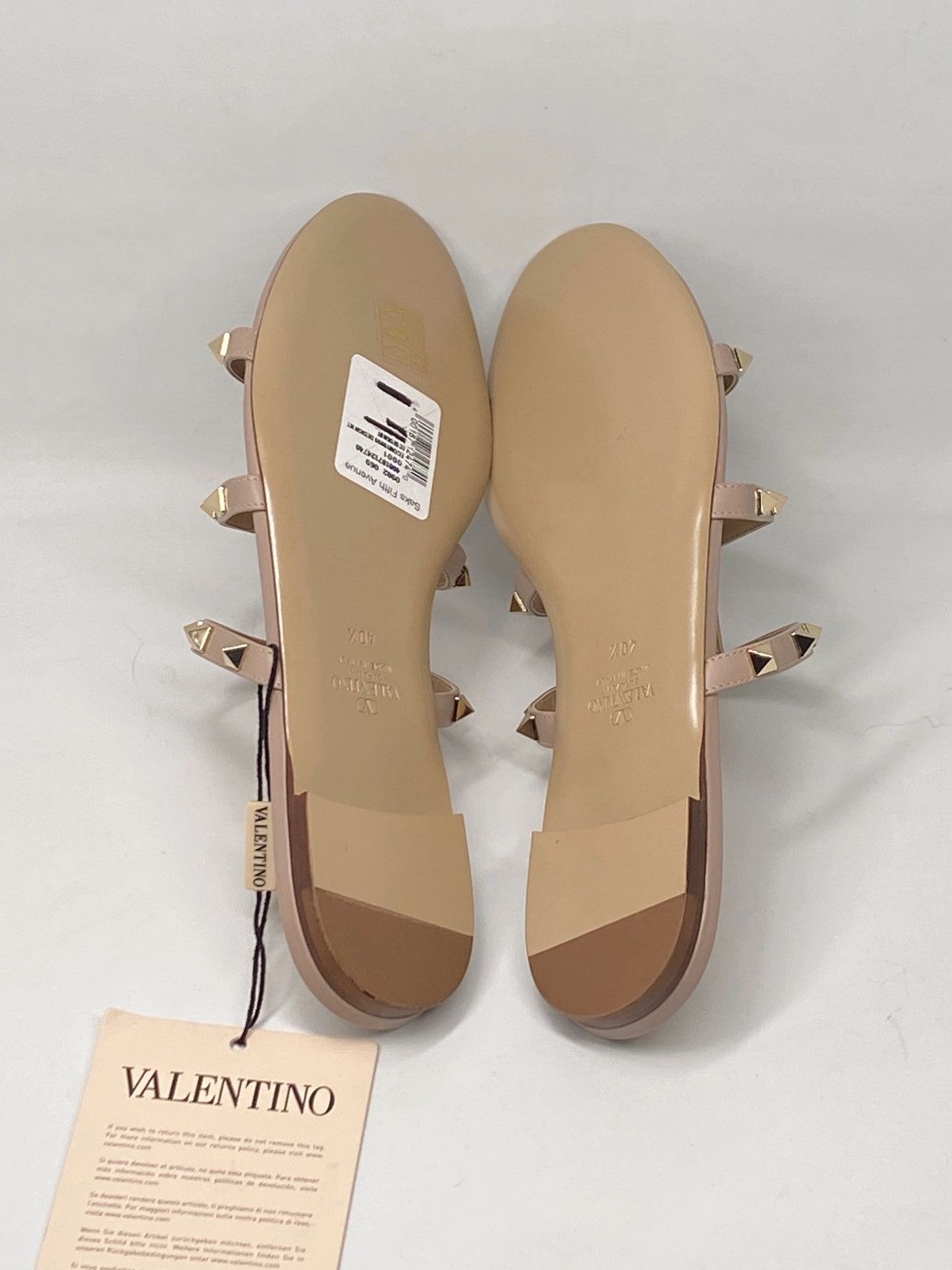 Valentino Valentino Garavani Rockstud Slide Sandal size 40.5 Size US 10.5 / IT 40.5 - 12 Thumbnail