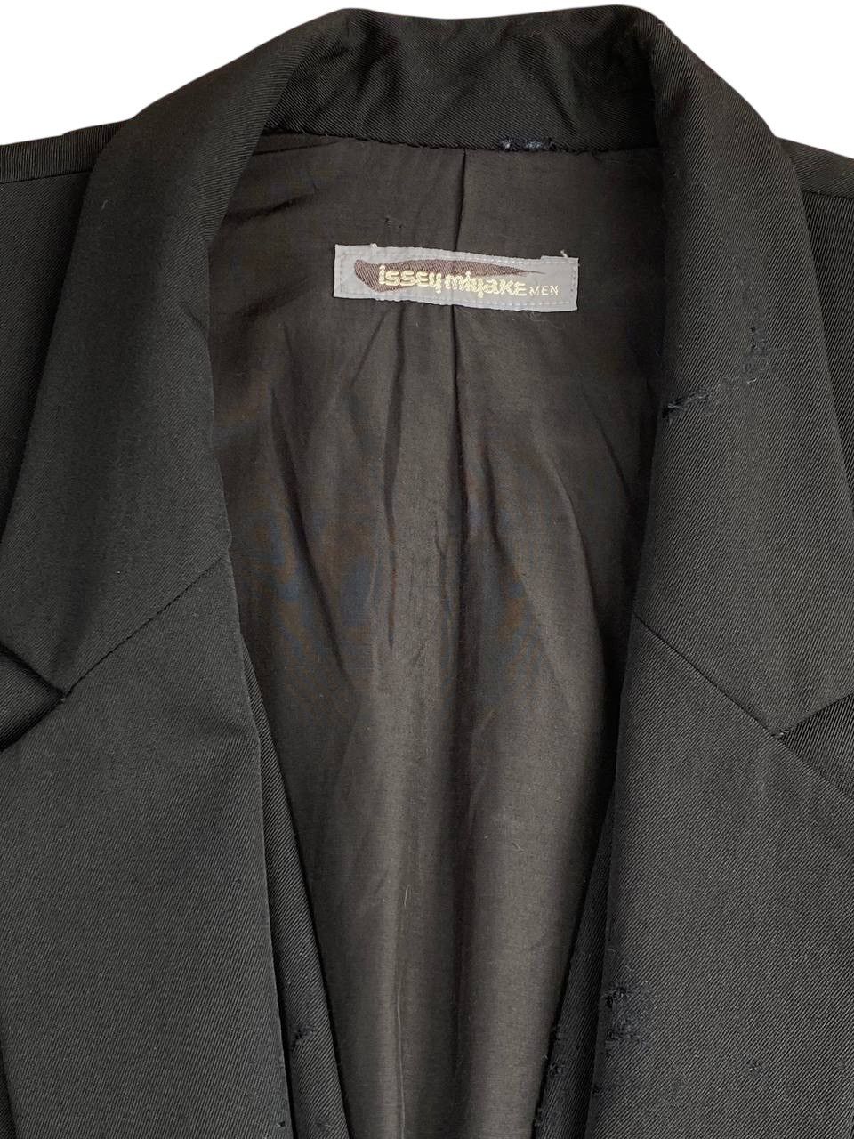 Issey Miyake Vintage 80’s Issey Miyake 2 Piece Distressed Blazer Size US L / EU 52-54 / 3 - 14 Thumbnail