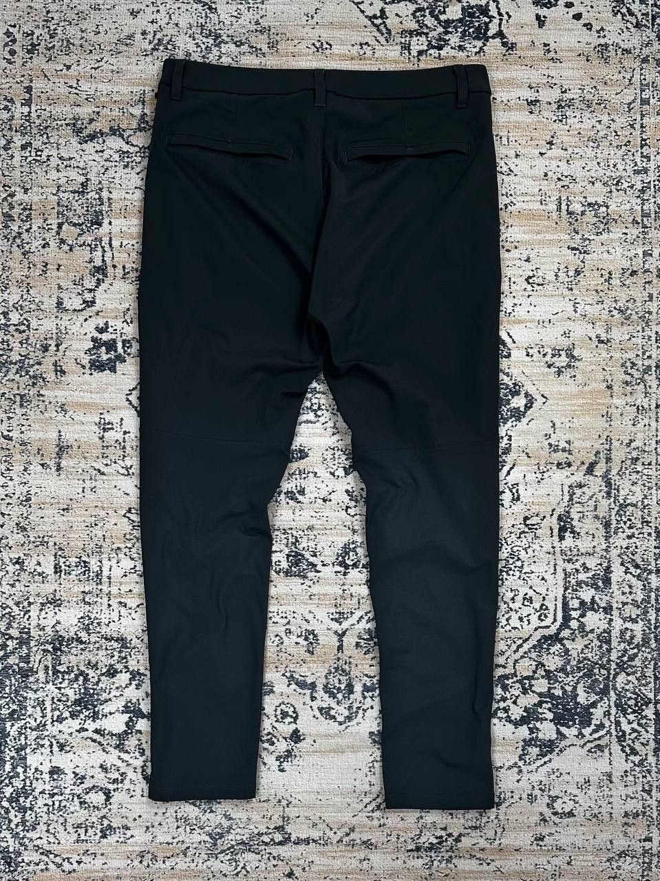 Lululemon Lululemon Tech Sport Chino Pants Size 33 Size US 33 - 12 Thumbnail