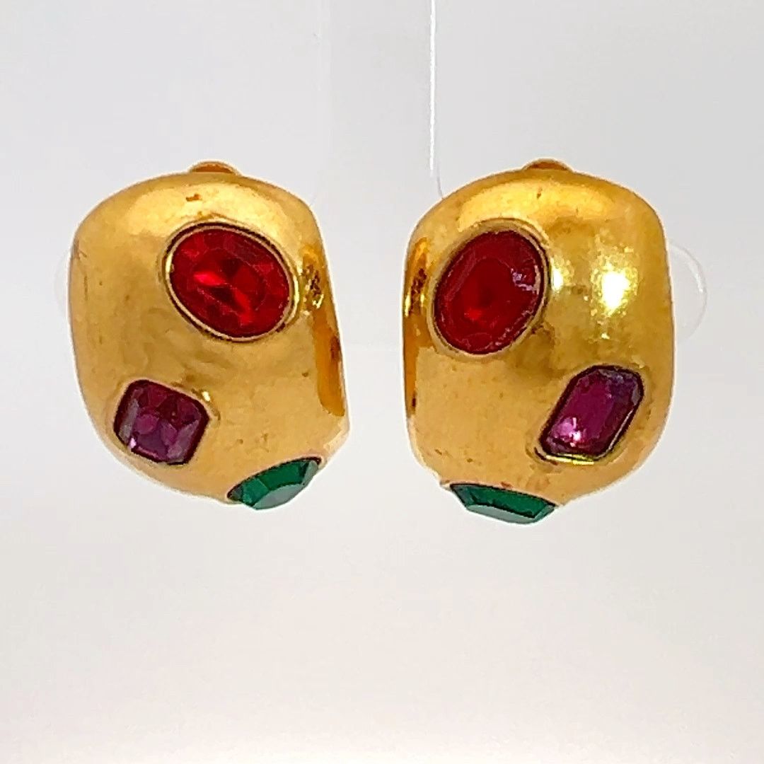 & Other Stories Ciner Moghul India Large Gripoix Gold Clip Earrings Size ONE SIZE - 1 Thumbnail