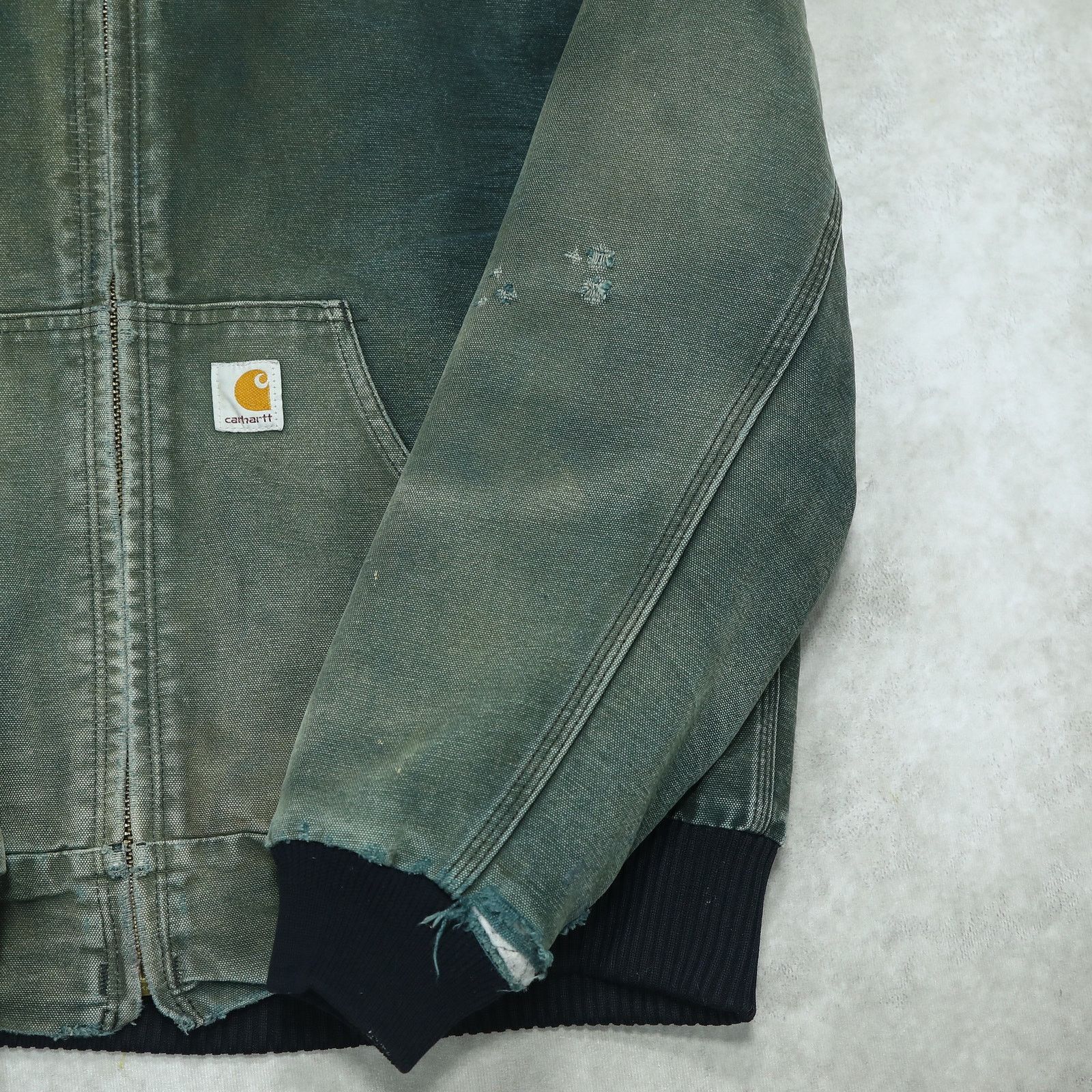 Carhartt Vintage FADED Black Carhartt J140 BLK Hooded Jacket Size US M / EU 48-50 / 2 - 7 Thumbnail