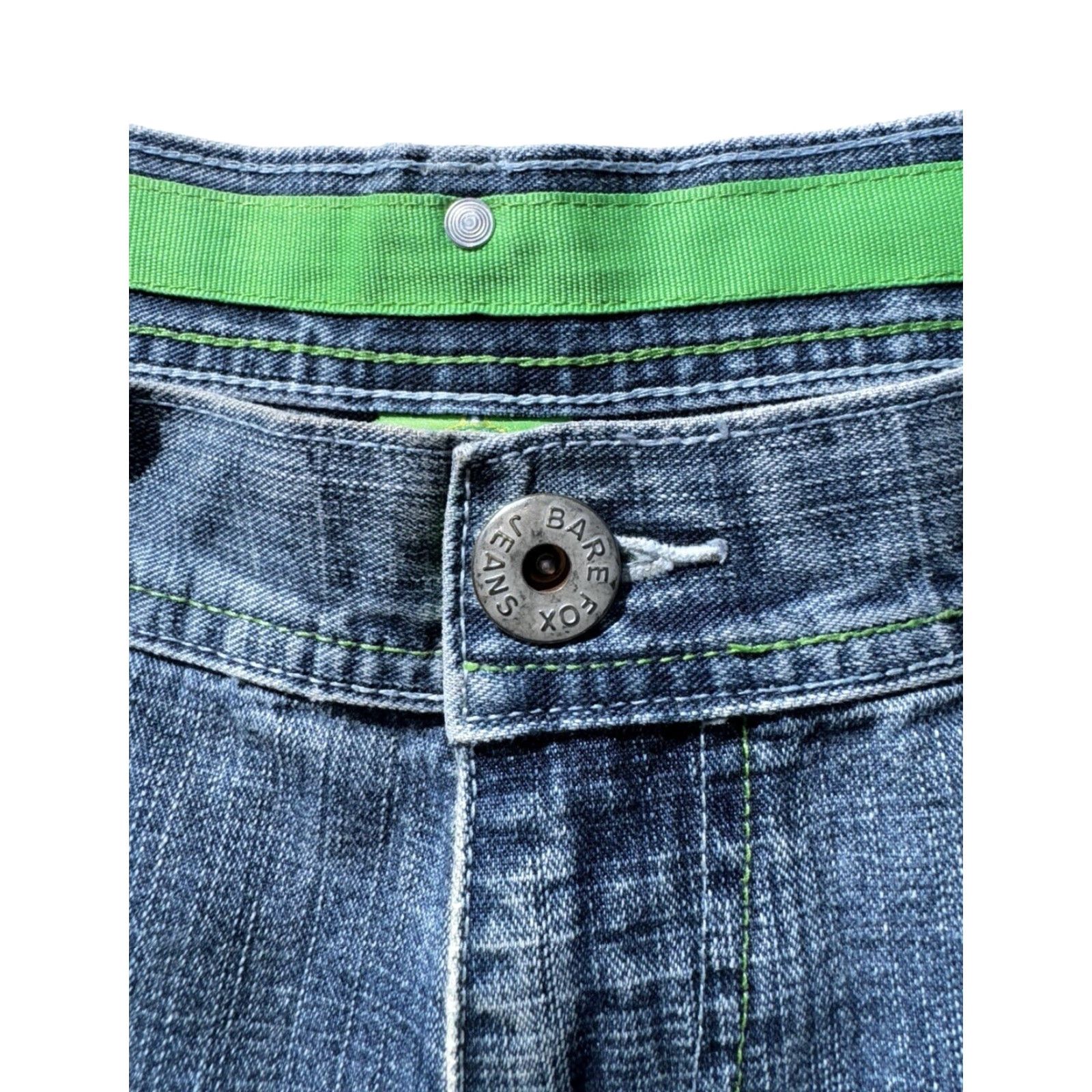 Vintage VINTAGE Barefox Bermuda Shorts Men 42 Light Wash Embroidered Pockets Green Blue Y2K Urbanfolks Jean Shorts Size US 42 / EU 58 - 6 Thumbnail