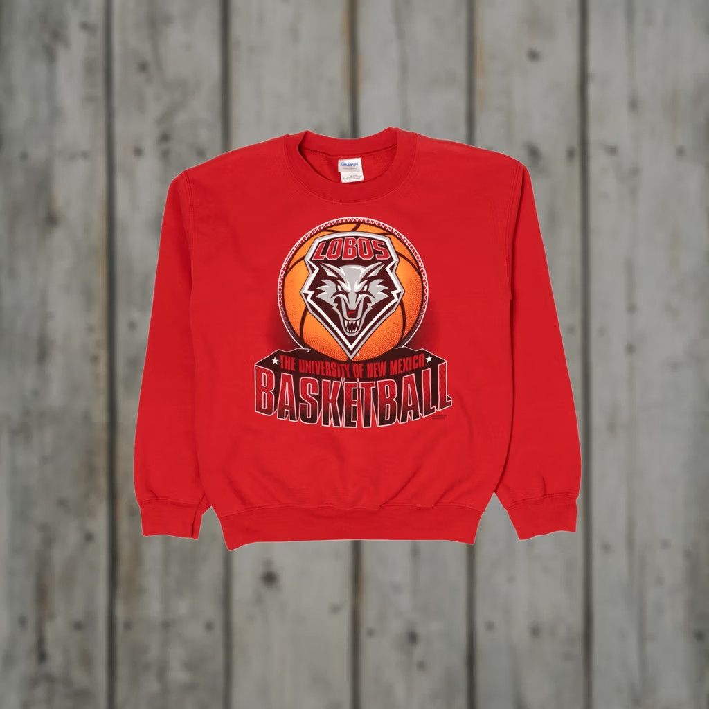 Gildan VINTAGE Red Lobos University Of New Mexico Basketball Sweatshirt Small Red Cotton / Polyester Long Sleeve Mens or Womens (depending) Size US S / EU 44-46 / 1 - 1 Thumbnail