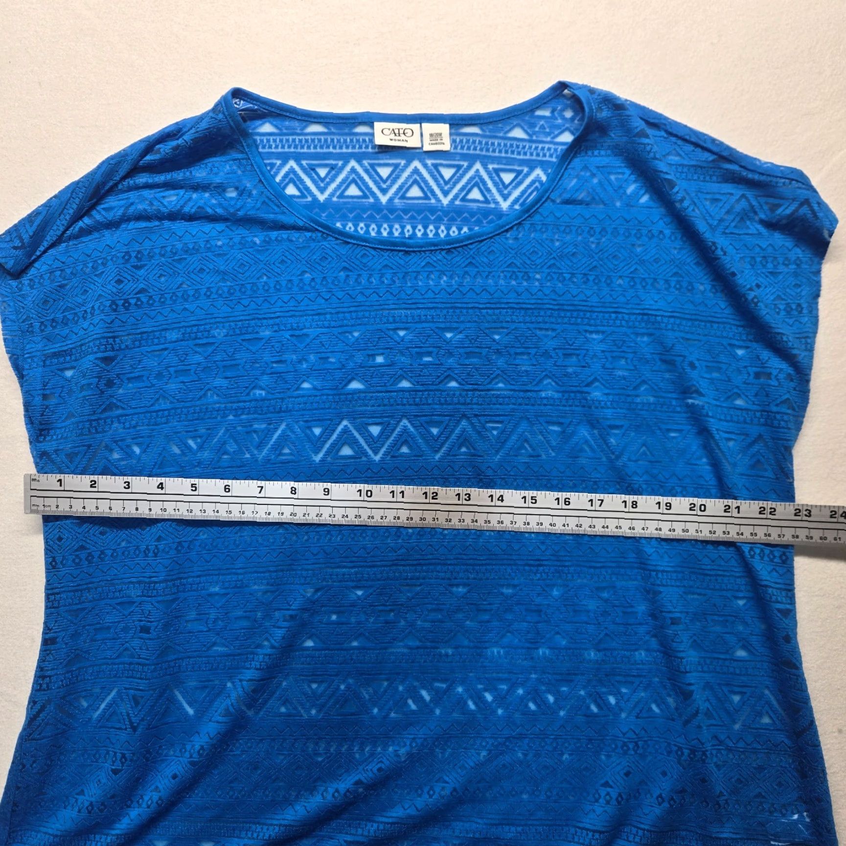 Vintage Cato Shirt Blouse Solid Blue 20W Adult Women's V-Neck Sleeveless Pullover Sheer Lightweight Casual Casual Size 3XL / US 20-22 - 4 Thumbnail