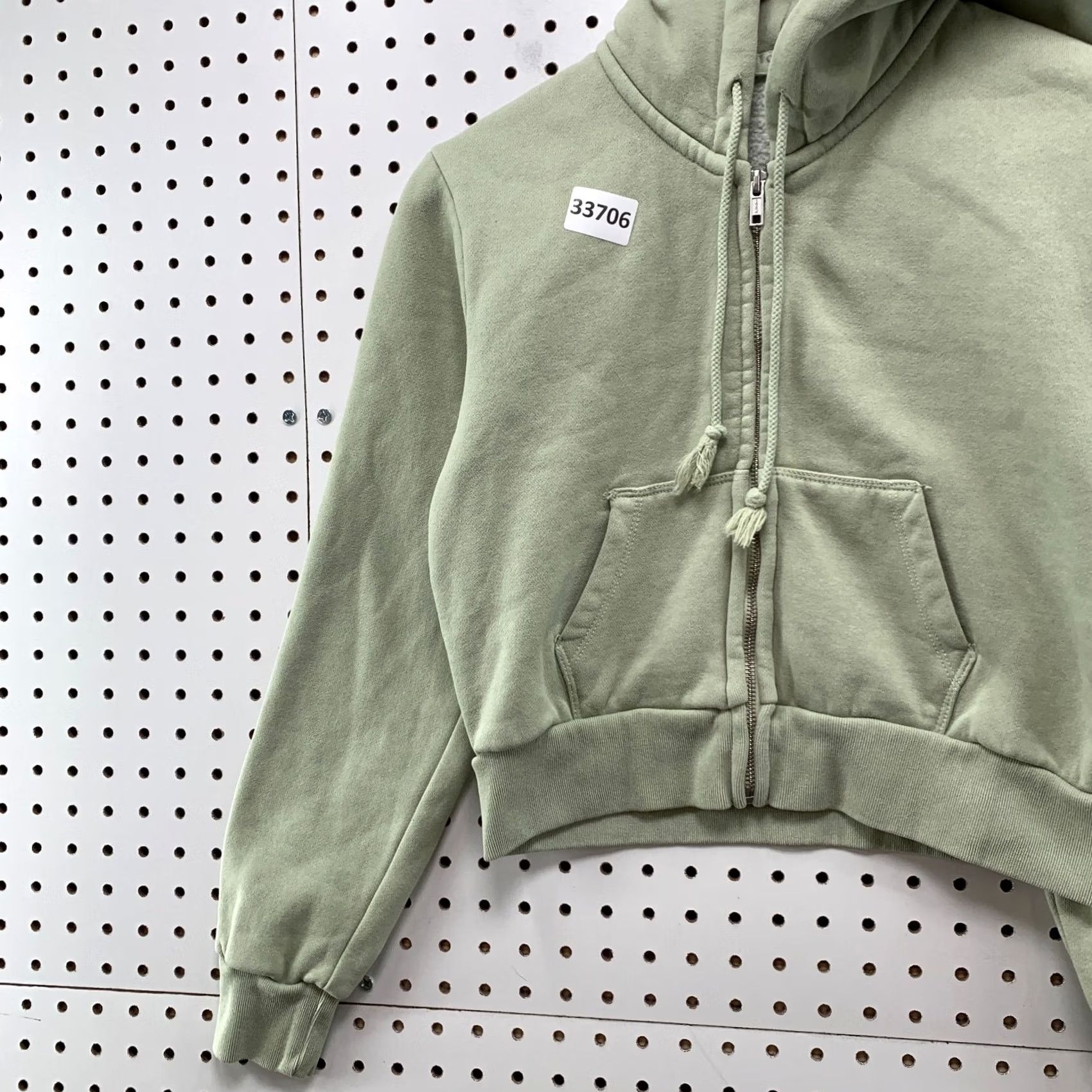 Brandy Melville John Galt Hoodie Womens One Size Pistachio Green Cropped Zip Sweatshirt 18x17.5 Size ONE SIZE - 3 Thumbnail