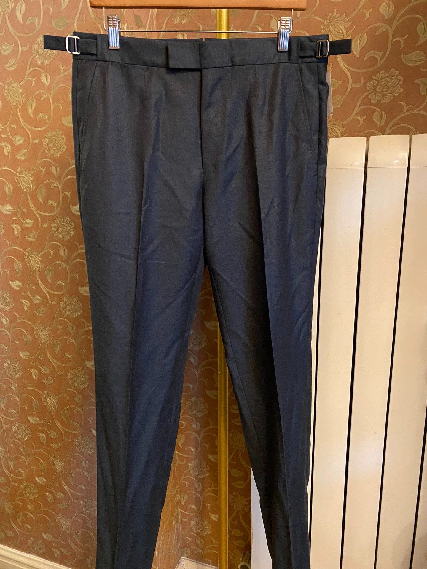 Ermenegildo Zegna Zegna Main Line Swiss-Made 100% Wool Charcoal Trousers Size US 32 / EU 48 - 1 Thumbnail