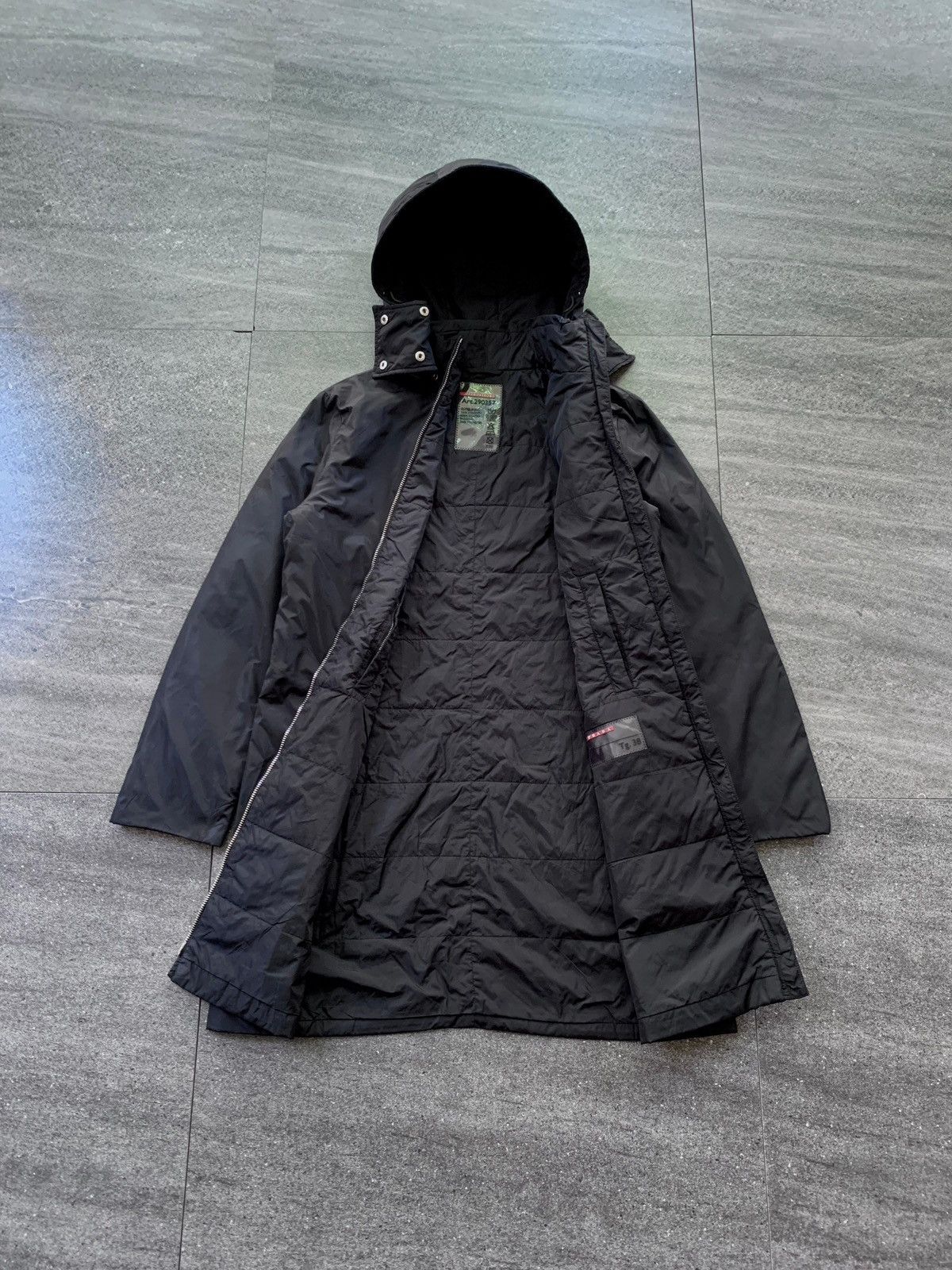 Prada FREE TAX! 2000s Detachable Hoodie Nylon Coat Jacket Size US S / EU 44-46 / 1 - 5 Thumbnail