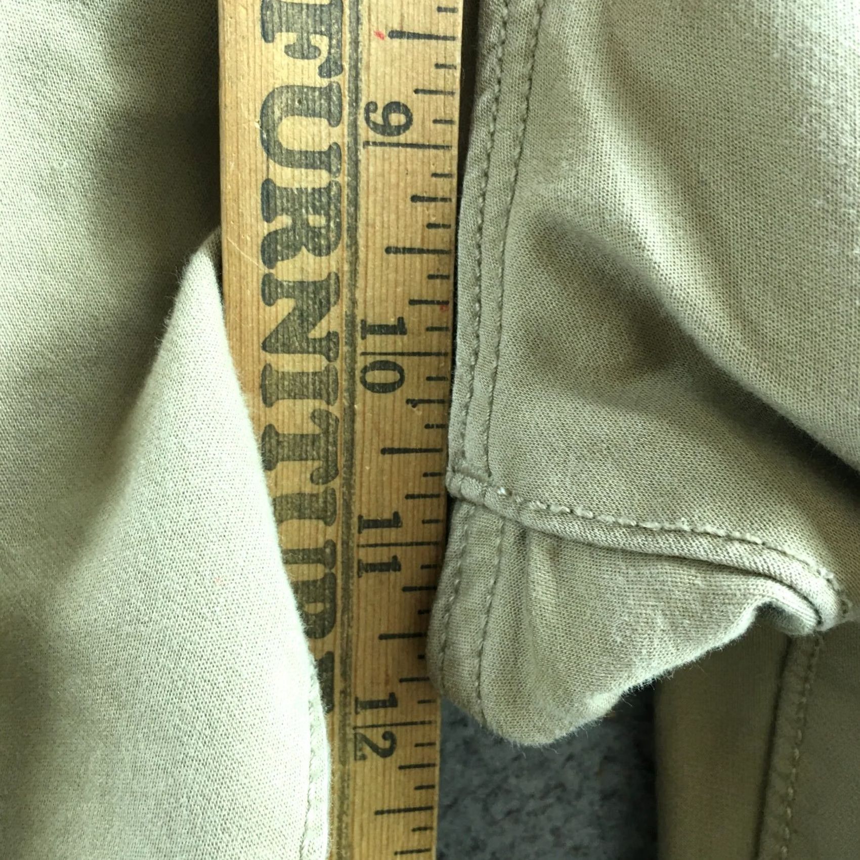 Banana Republic Banana Republic Tapered Pants Mens 34 Beige Slim Fit Mid Rise Khakis 5-Pocket Regular Inseam 28in Straight Leg Boys Mens Size US 34 / EU 50 - 7 Thumbnail